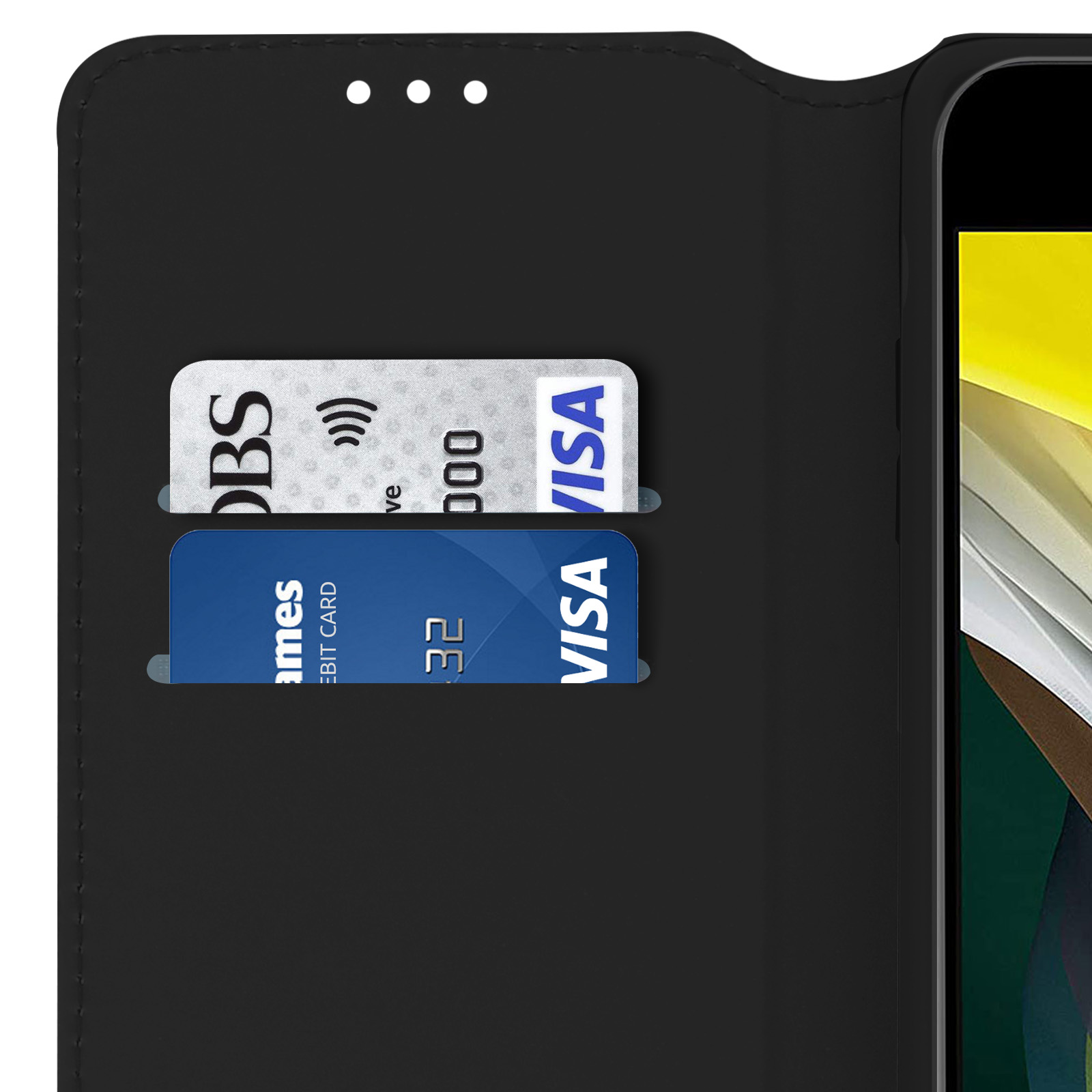 Étui de téléphone noir avec fentes pour cartes, montrant des cartes DBS et Visa.