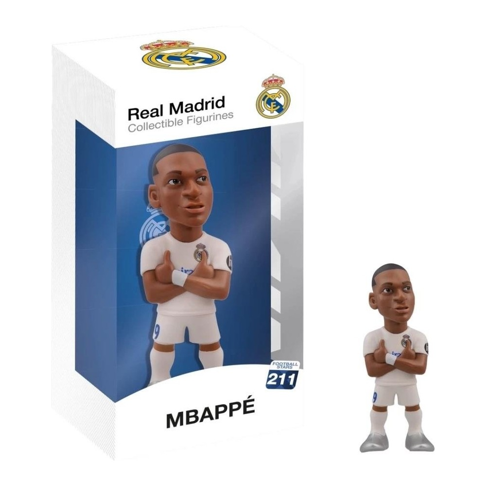 Beyaz forma ve şortlu bir Real Madrid Mbappé koleksiyon figürü.
