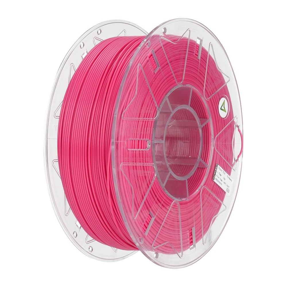 Una bobina di filamento per stampante 3D rosa acceso su una bobina di plastica trasparente, isolata su bianco.