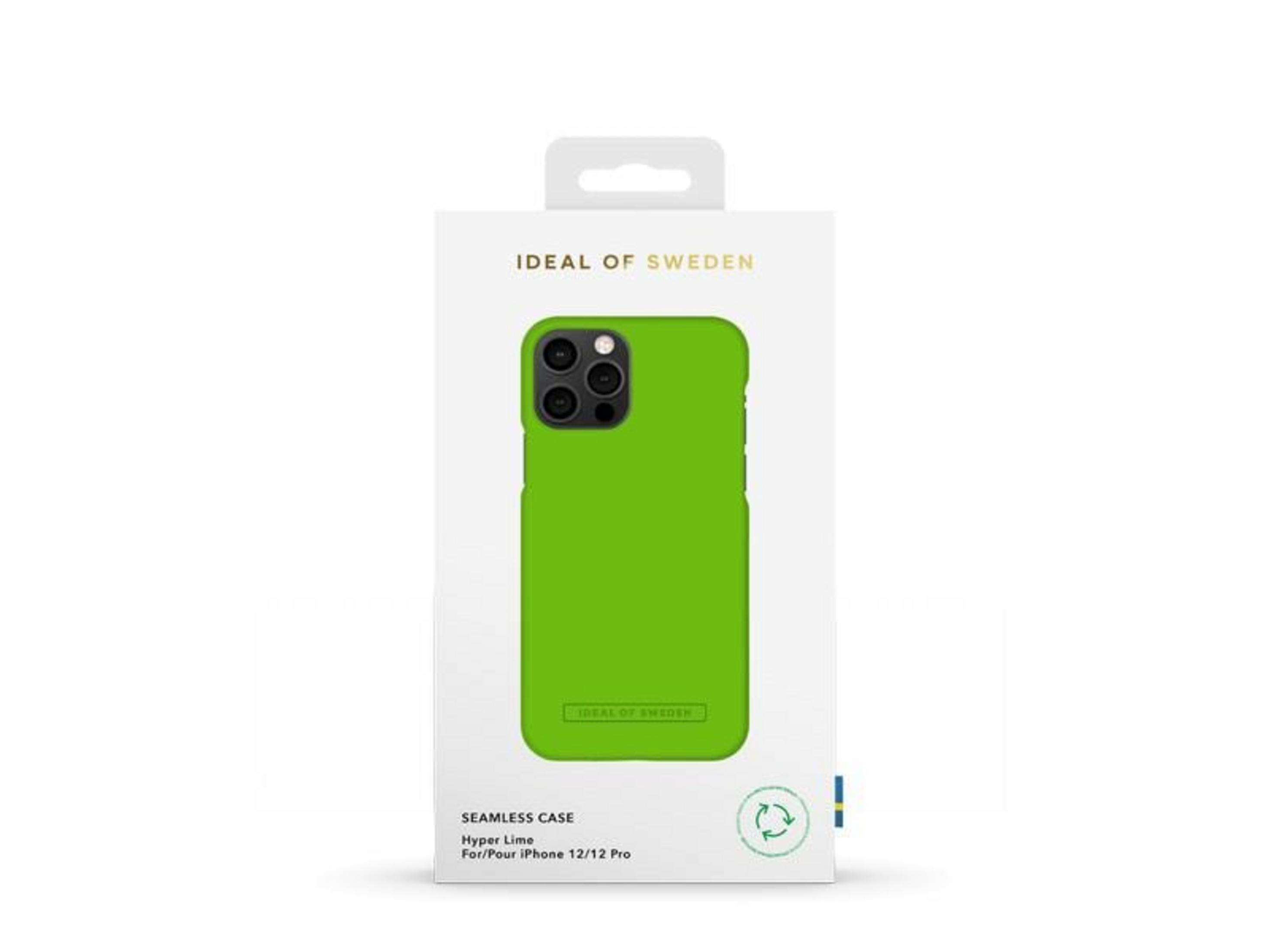 Grüne iPhone-Hülle in Verpackung mit Text 'IDEAL OF SWEDEN'.