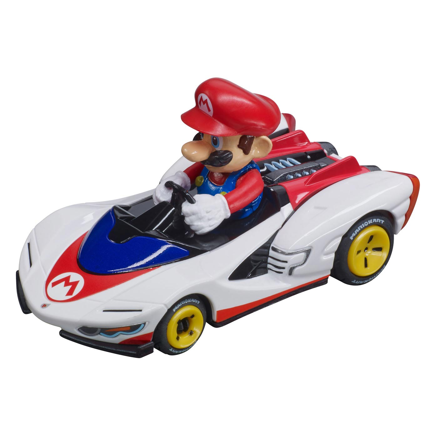 Mario dans une voiture de course blanche avec des accents rouges et bleus, sur fond blanc.