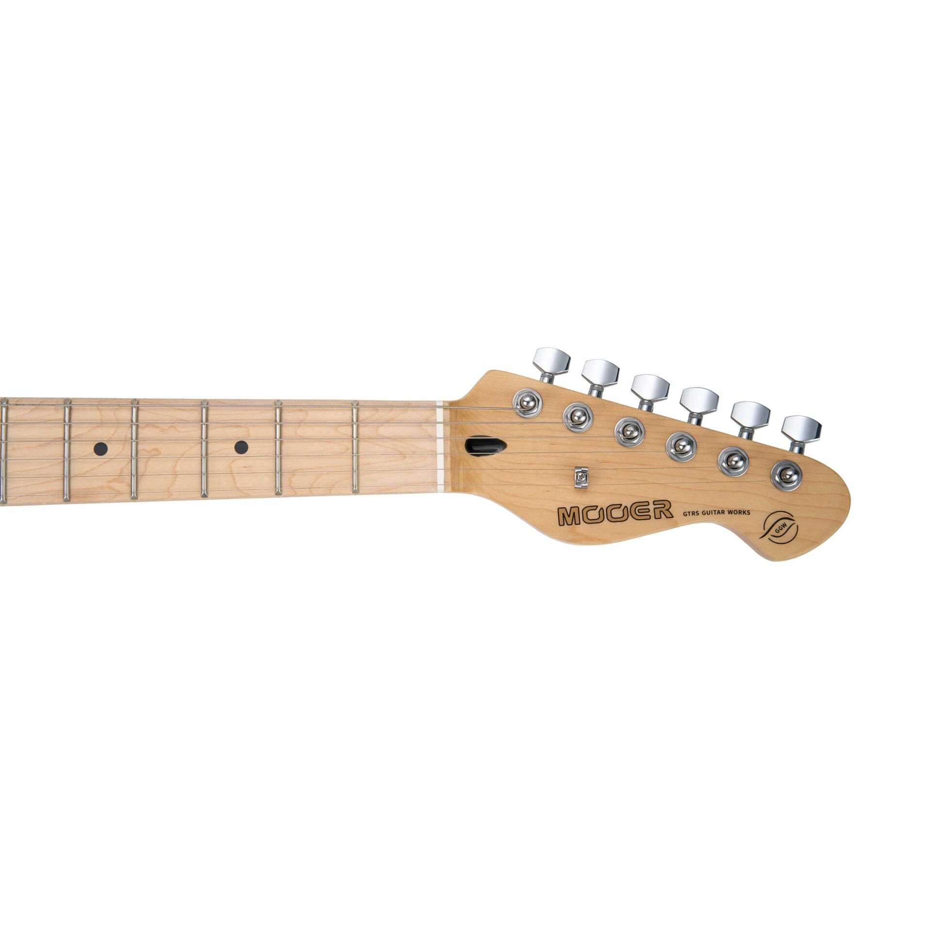 Altı akort burgusu, MOOER logosu ve dört perdesi olan elektro gitar başlığı.