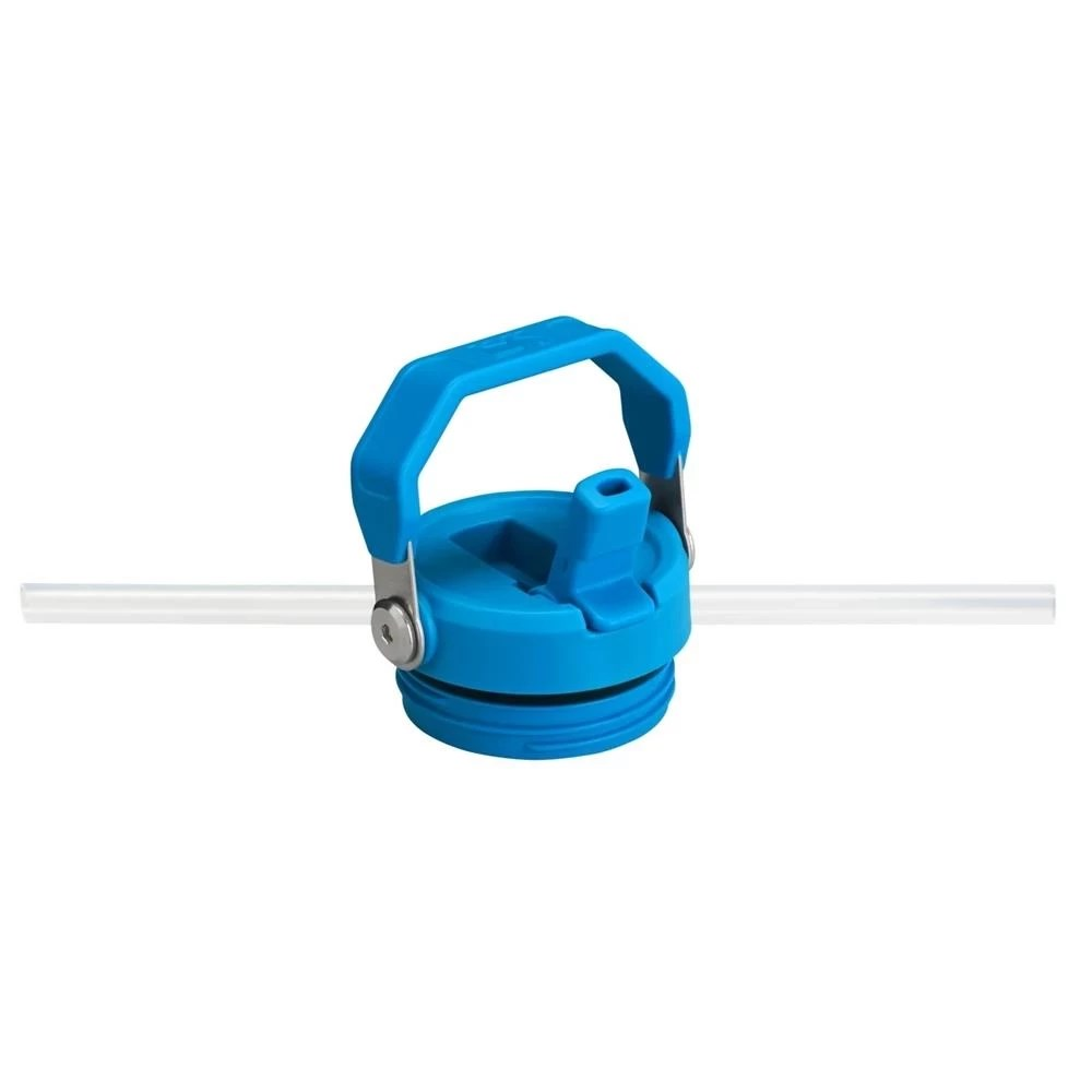 Ein blauer Plastik-Wasserflaschendeckel mit Griff und integriertem Strohhalm, auf weißem Hintergrund.