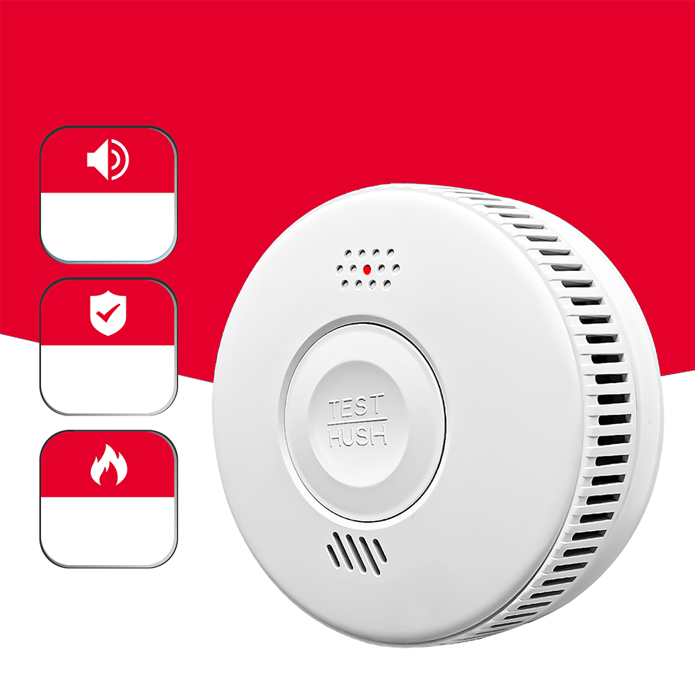 Biały czujnik dymu z przyciskiem test/wycisz i czerwonymi diodami.