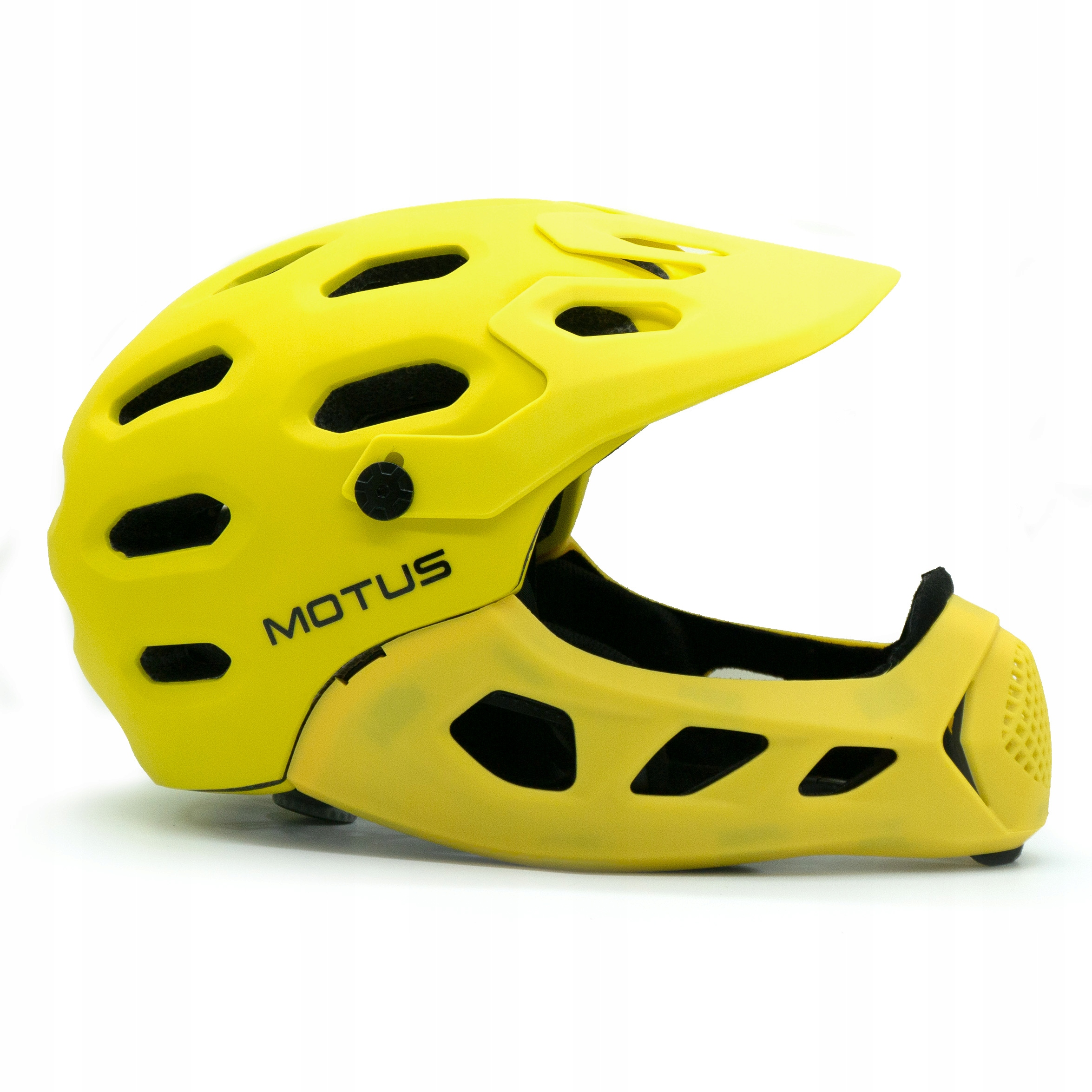 Casco integrale giallo con visiera nera e prese d'aria.