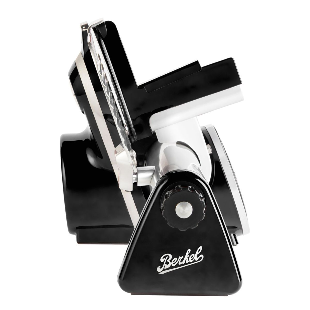 Affettatrice Berkel nera con accenti argentati e carrello.
