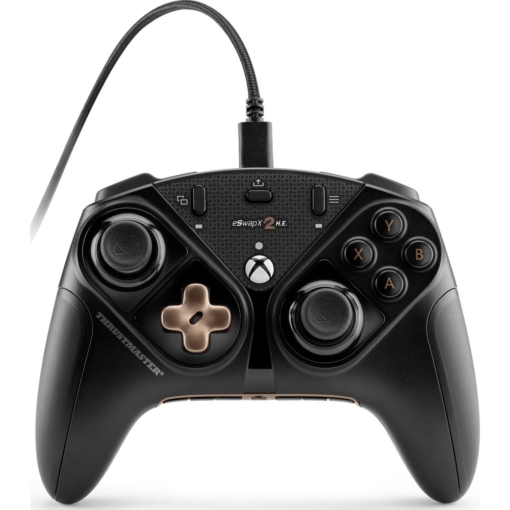 Schwarzer Thrustmaster eSwap X2 H.E. Gamecontroller mit Kabelanschluss. Mit Joystick, D-Pad und Tasten.