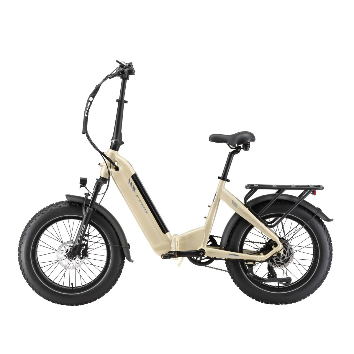 Beżowy składany rower elektryczny z grubymi oponami, amortyzowanym widelcem i bagażnikiem.