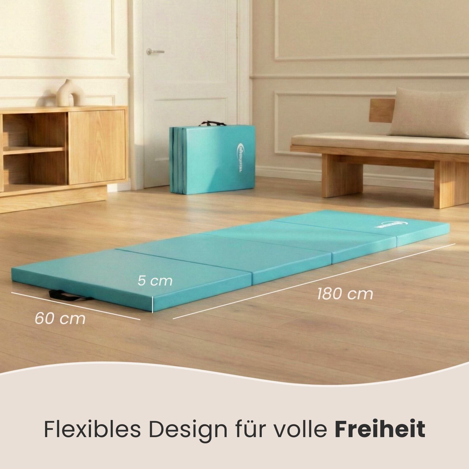 Eine türkisfarbene Gymnastikmatte, 180x60x5 cm, ausgebreitet auf einem Holzboden.