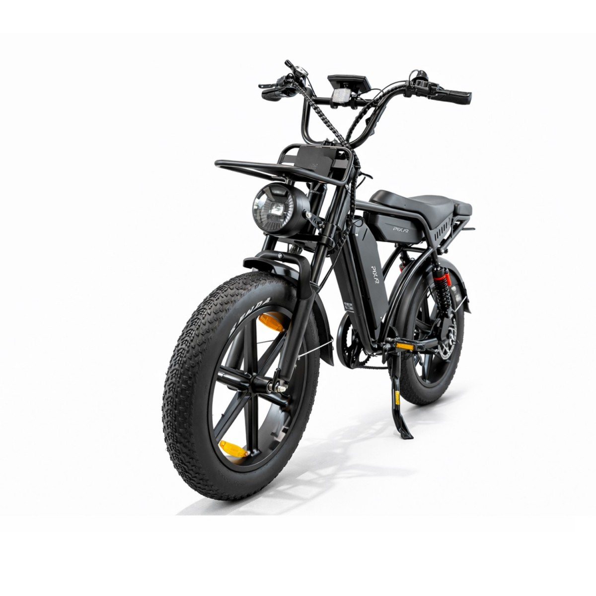 Czarny rower elektryczny z grubymi oponami, bagażnikami i amortyzacją.