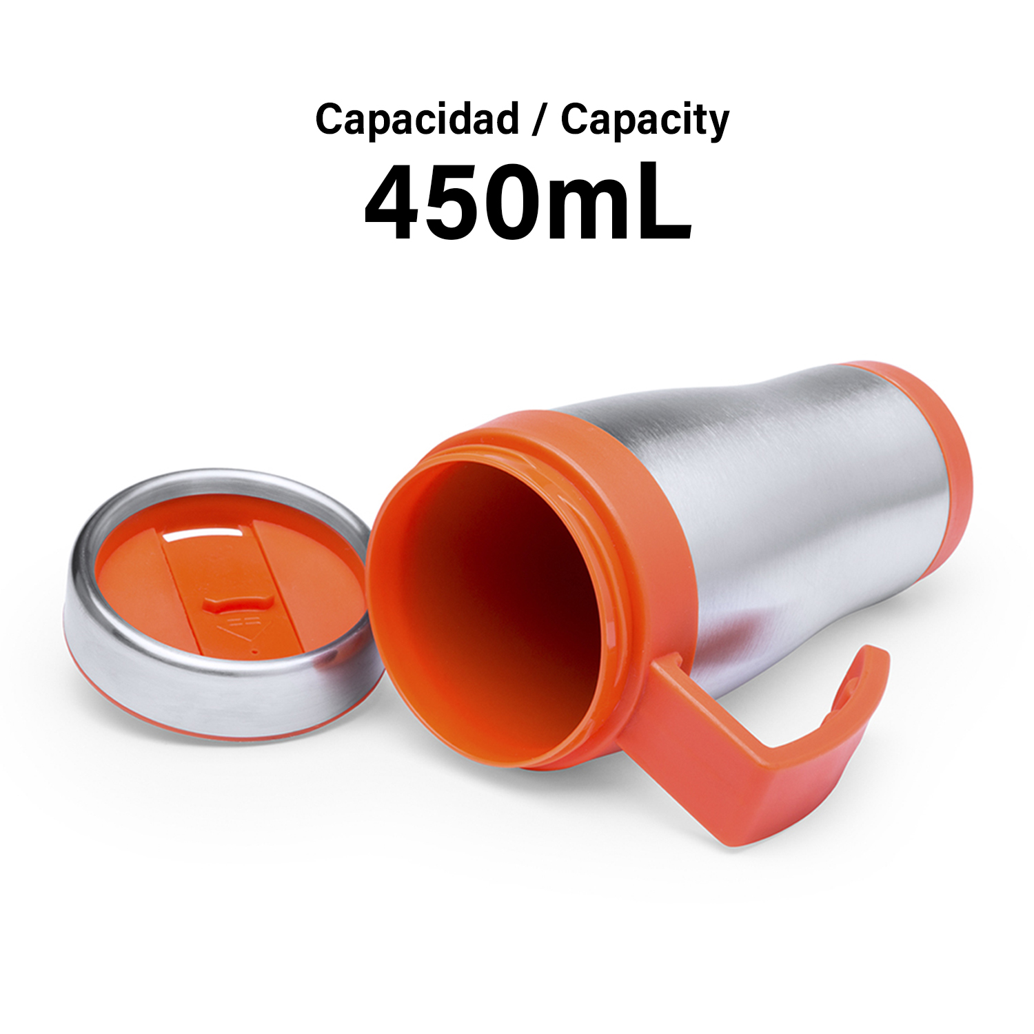 Tazza argentata con manico e coperchio arancioni. Capacità 450ml.