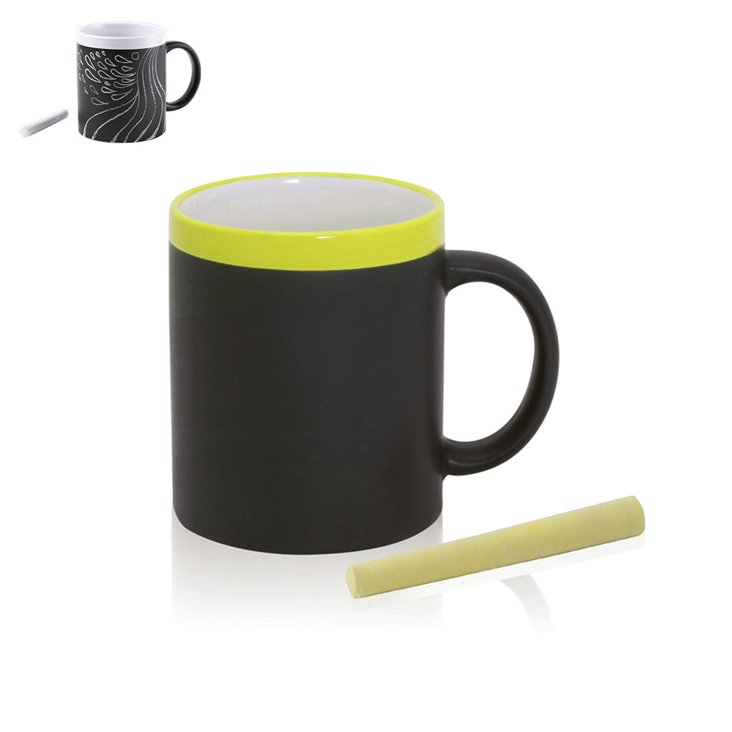 Tazza nera con bordo giallo e un pezzo di gesso giallo.