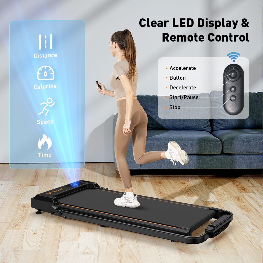 Donna corre su tapis roulant con telecomando e display LED. Distanza, calorie, velocità, tempo.