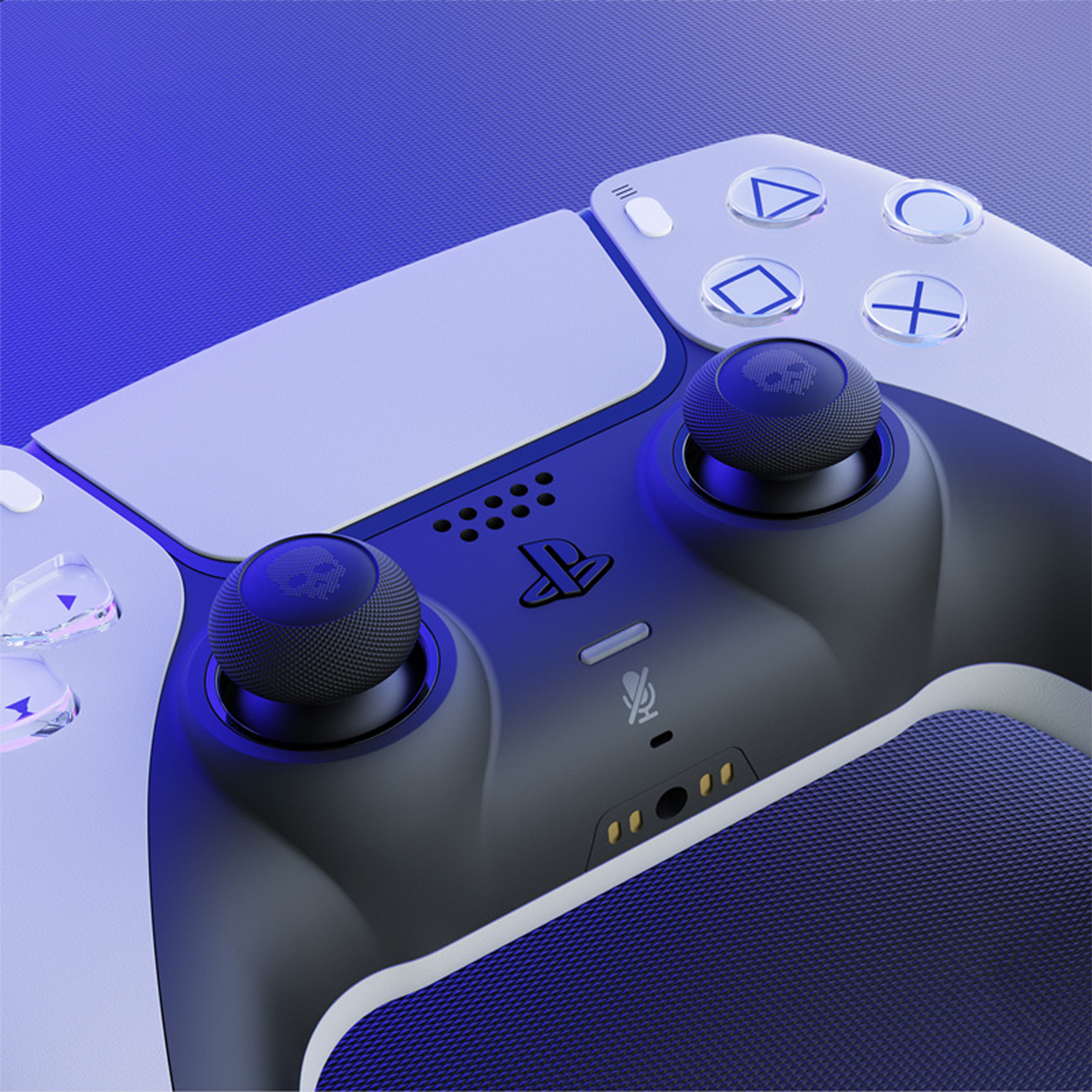Close-up van een controller met blauwe en witte knoppen op blauwe achtergrond.