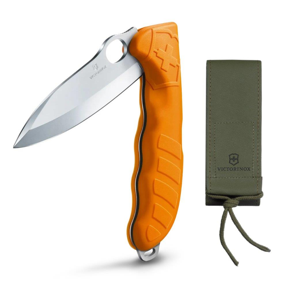 Gümüş bıçaklı turuncu Victorinox çakı ve yeşil kılıf.