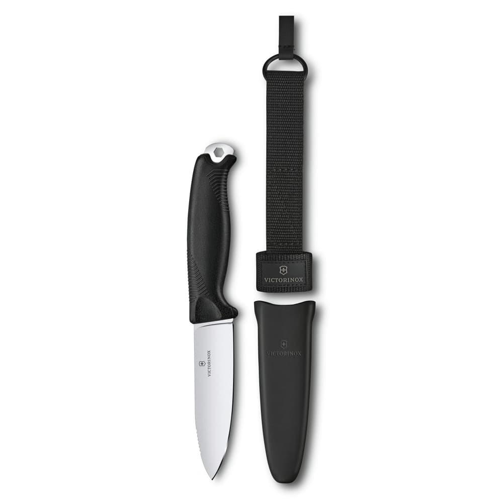 Kılıfı ve asma halkası olan siyah bıçak. Victorinox logosu görünür.