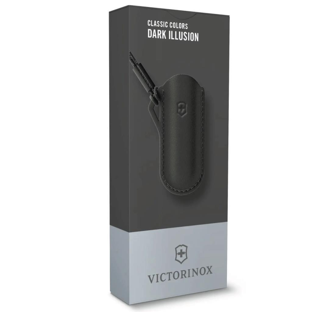 Koyu ambalaj üzerinde Victorinox logolu siyah kılıf.