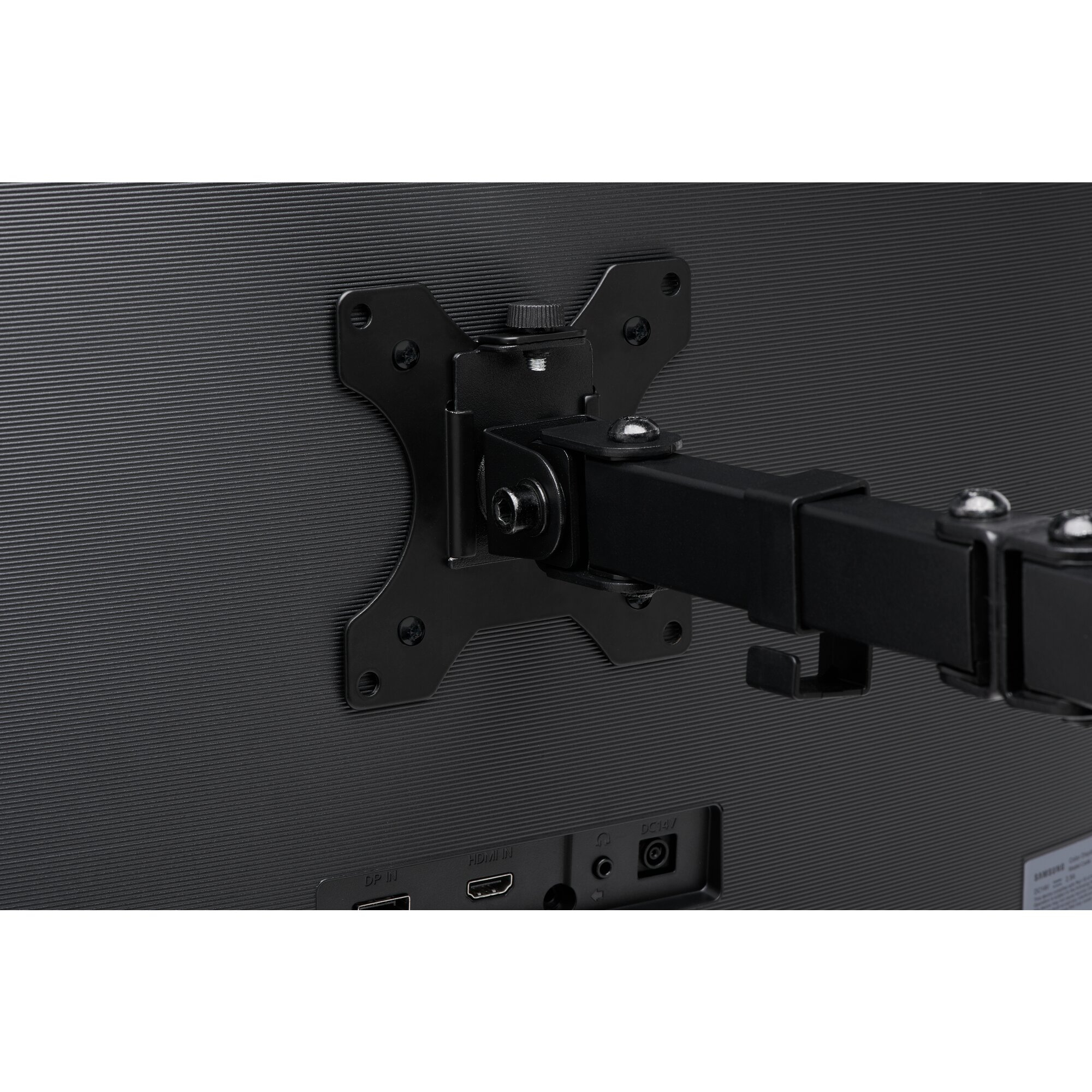 Zwarte monitorbevestigingsadapter met poorten, waaronder DP IN en HDMI IN.