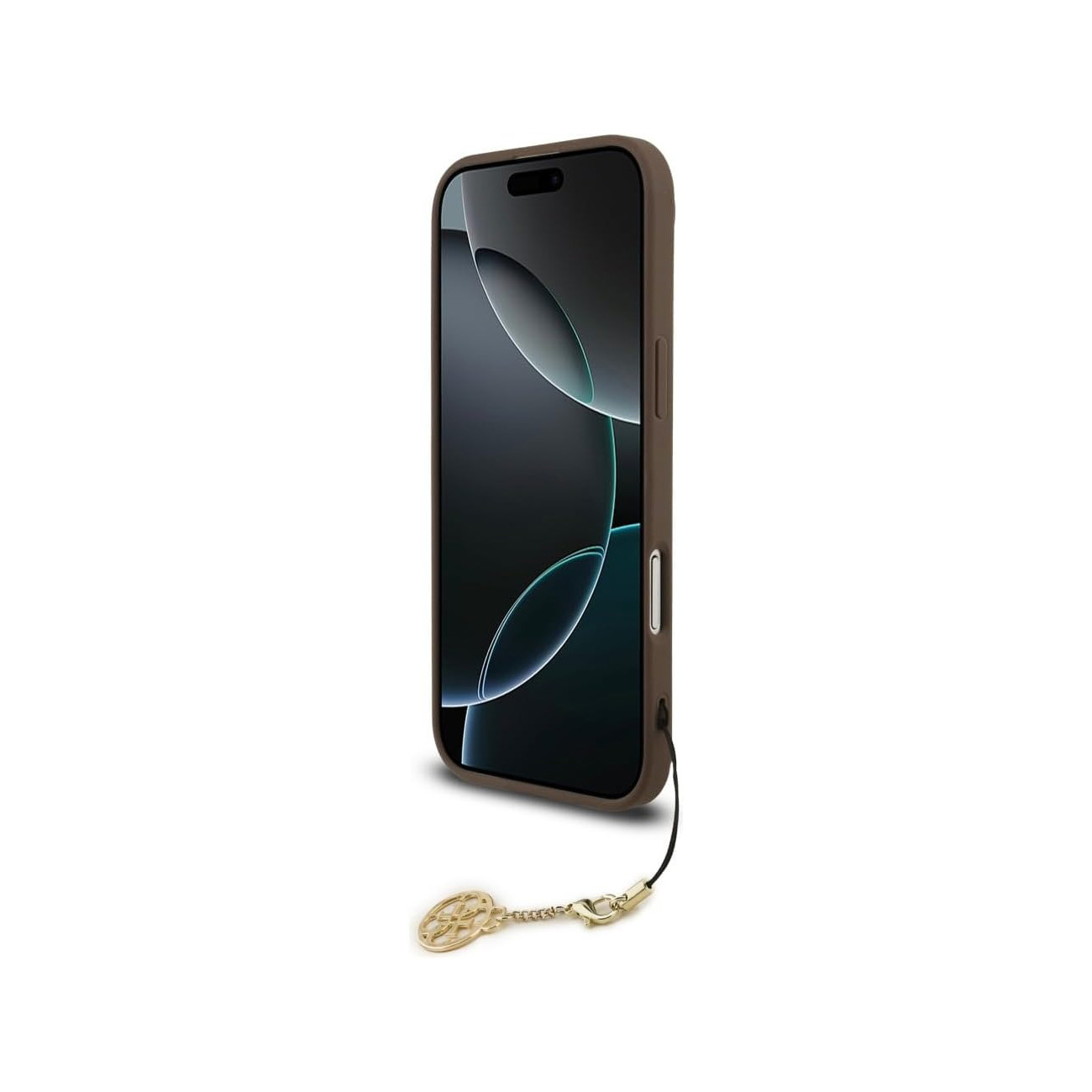 Uno smartphone marrone in una custodia con un ciondolo dorato.