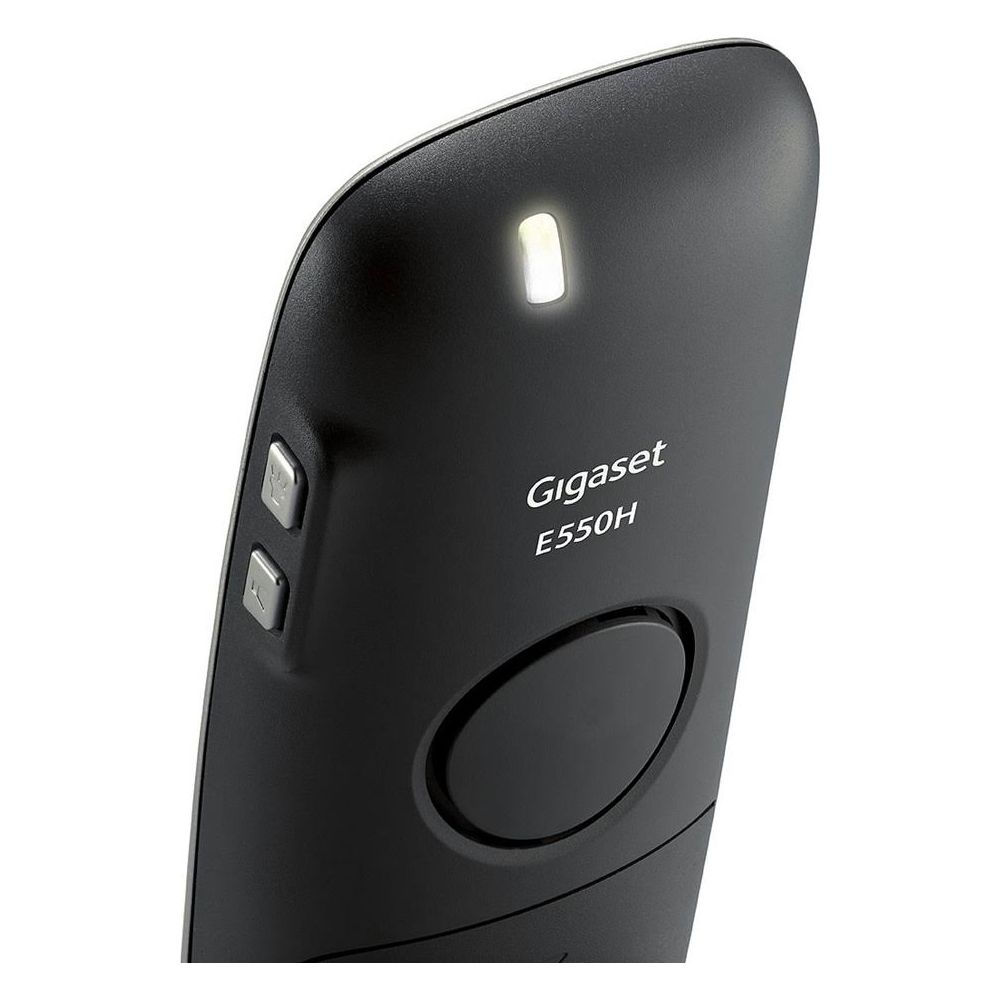 Telefono cordless nero Gigaset E550H con display e pulsanti illuminati.