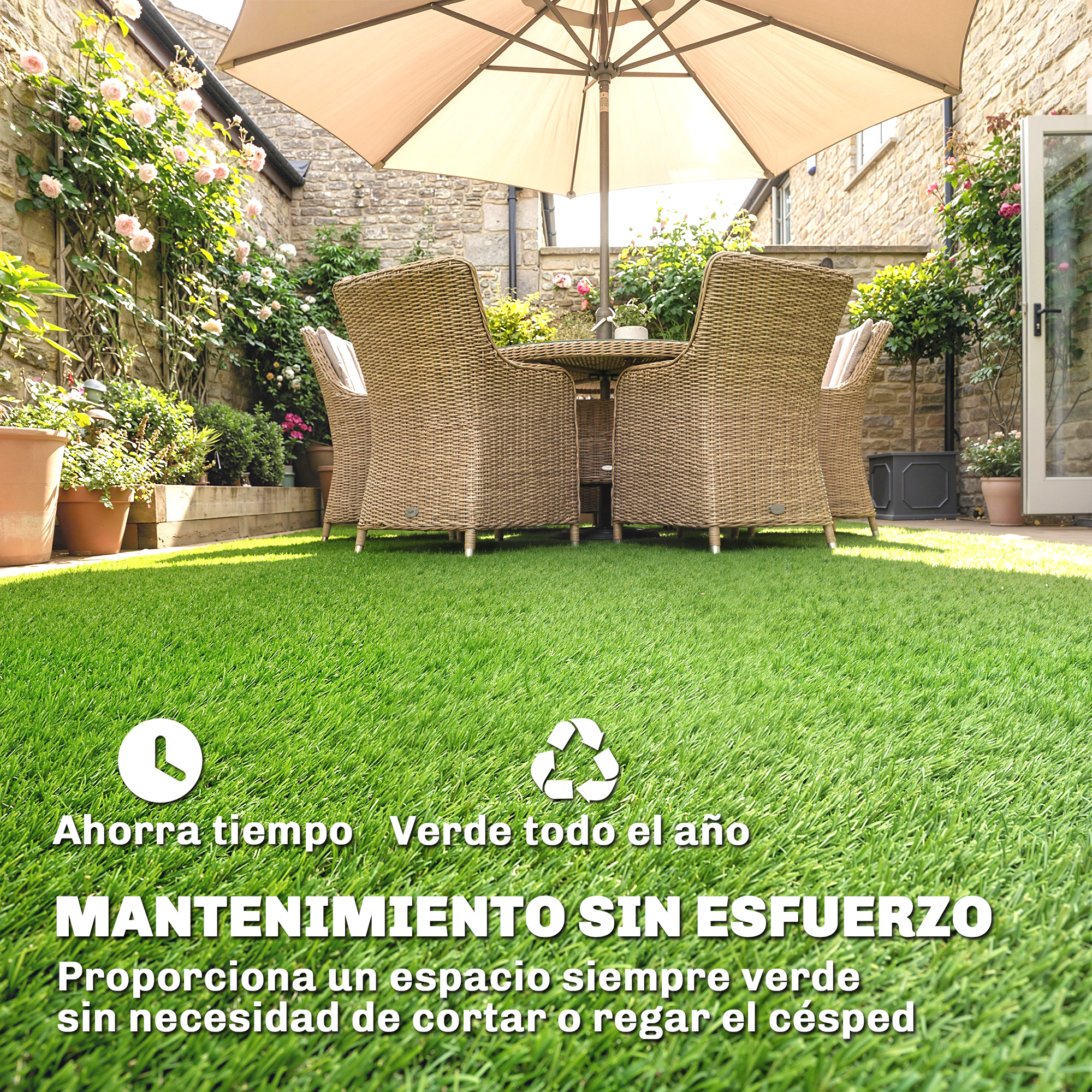 Muebles de jardín bajo un parasol sobre césped artificial.