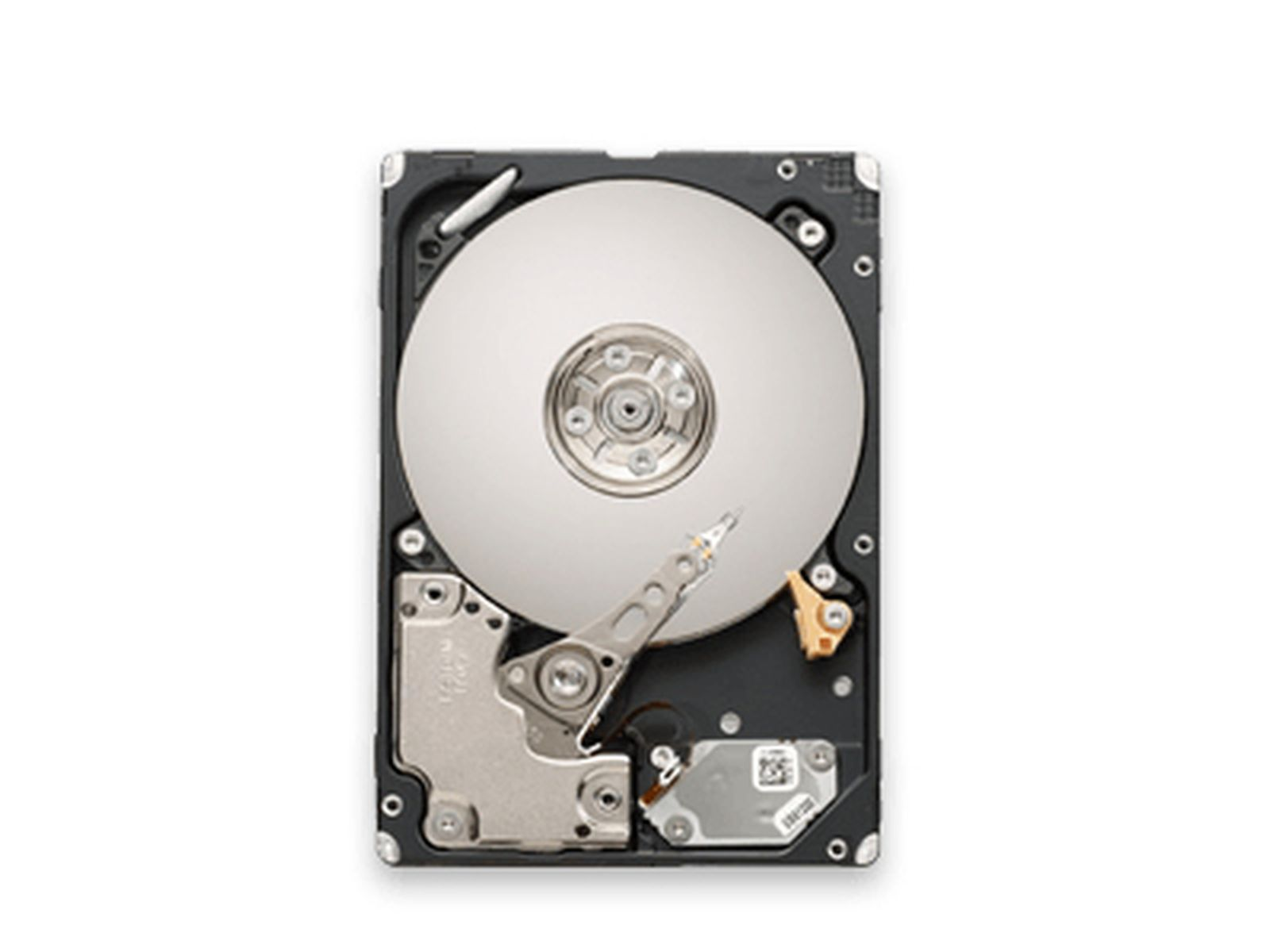Vista interna di un hard disk con piatti argentati e braccio di lettura/scrittura.