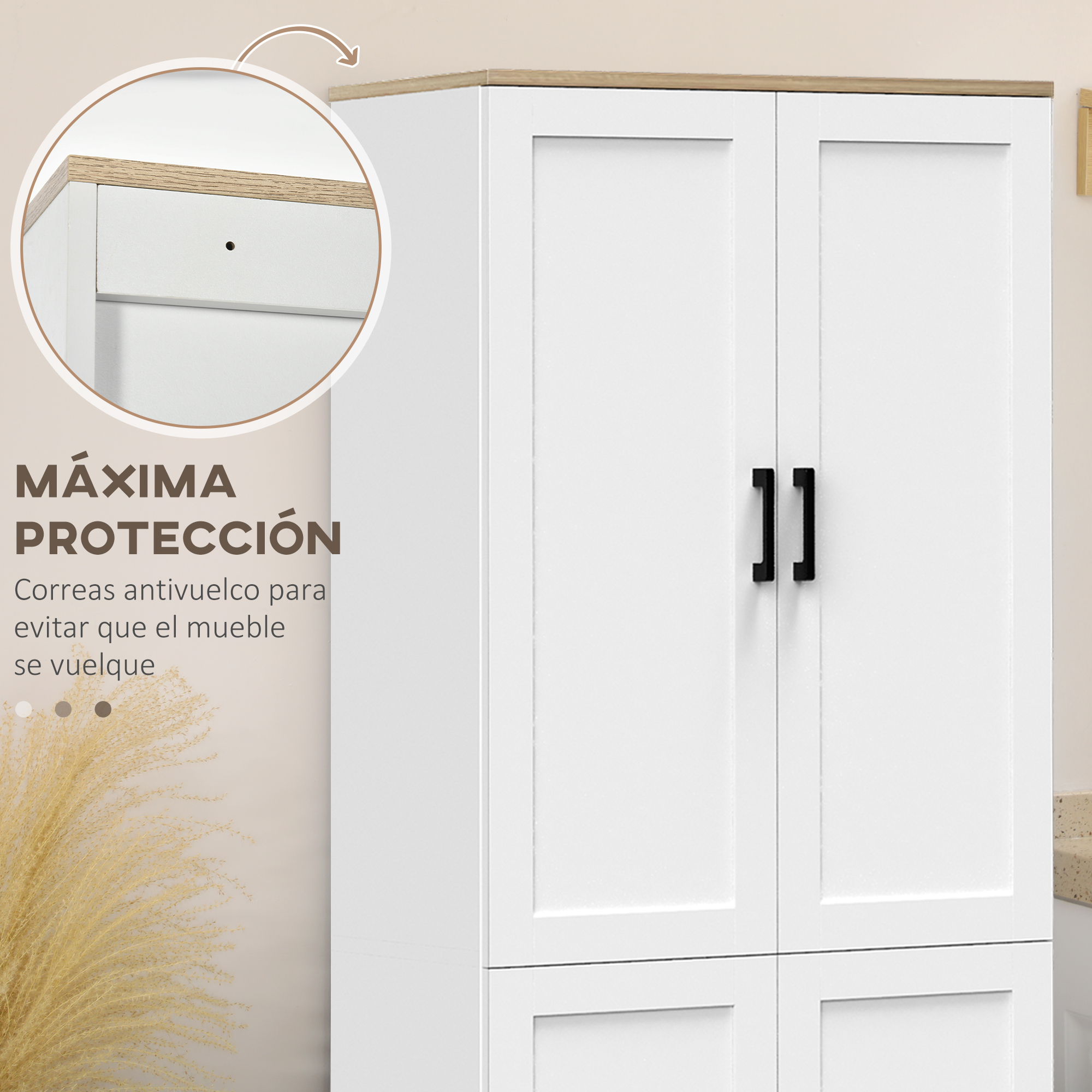 Puertas de armario blancas con borde de madera arriba y tiradores negros. Detalle muestra agujero.