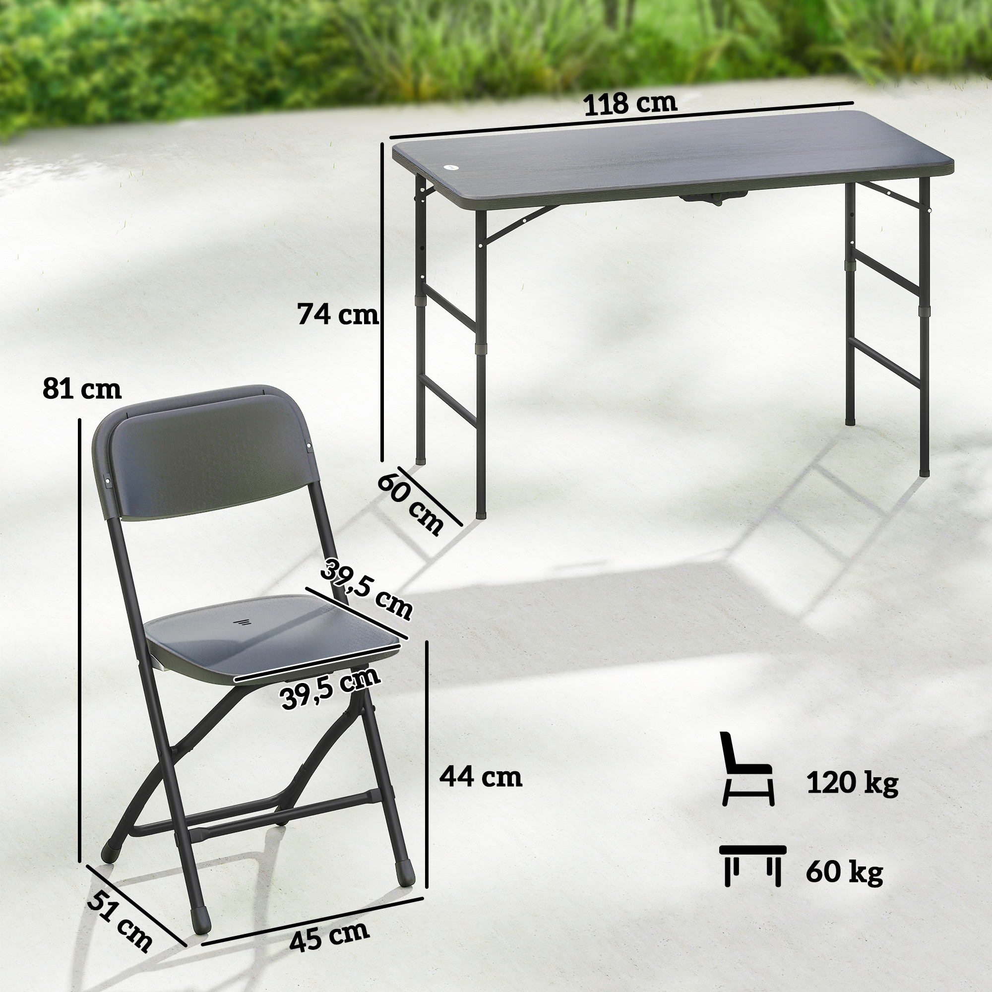 Una mesa plegable gris (118x74 cm) y una silla (81x51 cm) al aire libre.