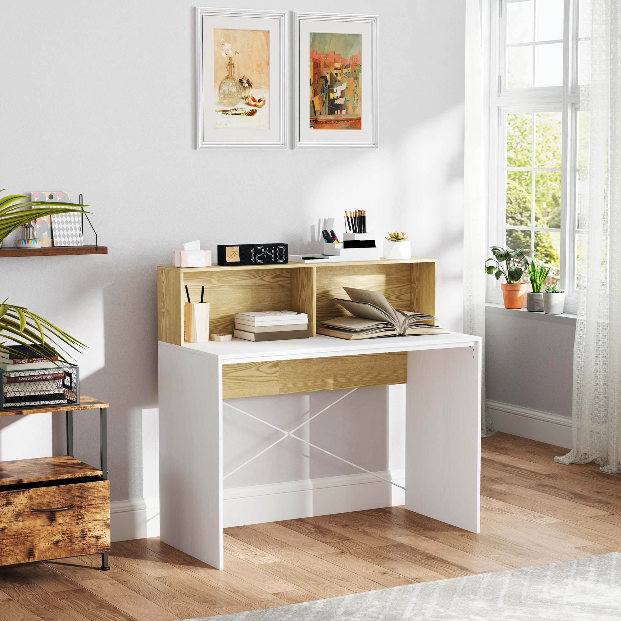 Un escritorio blanco con detalles de madera, libros y plantas cerca de una ventana.