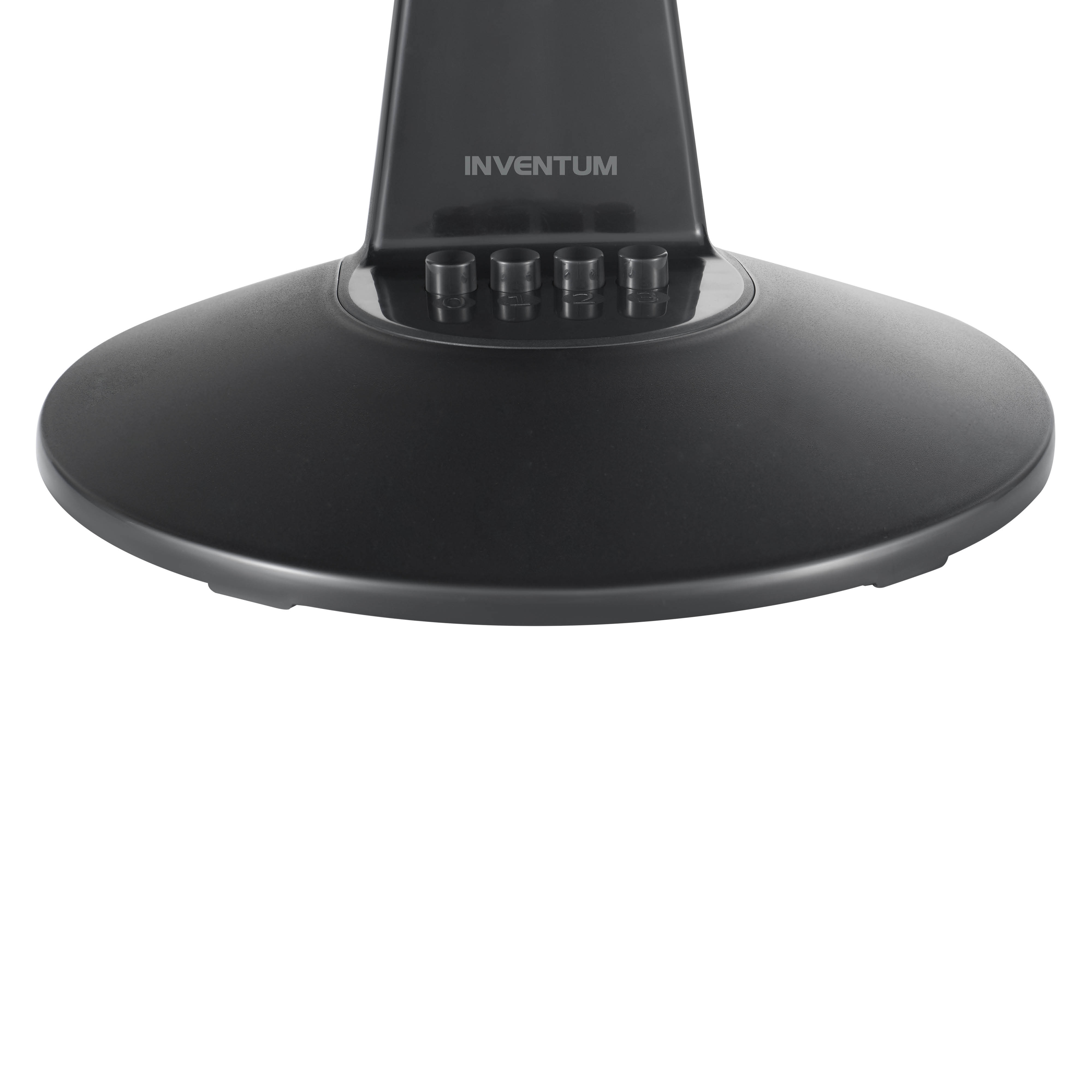 Zwarte ventilatorvoet met vier knoppen en merknaam INVENTUM.