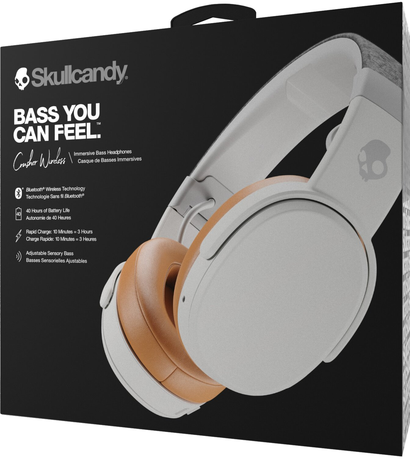 Skullcandy Crusher Wireless Kopfhörer mit braunen Ohrpolstern auf schwarzer Box.