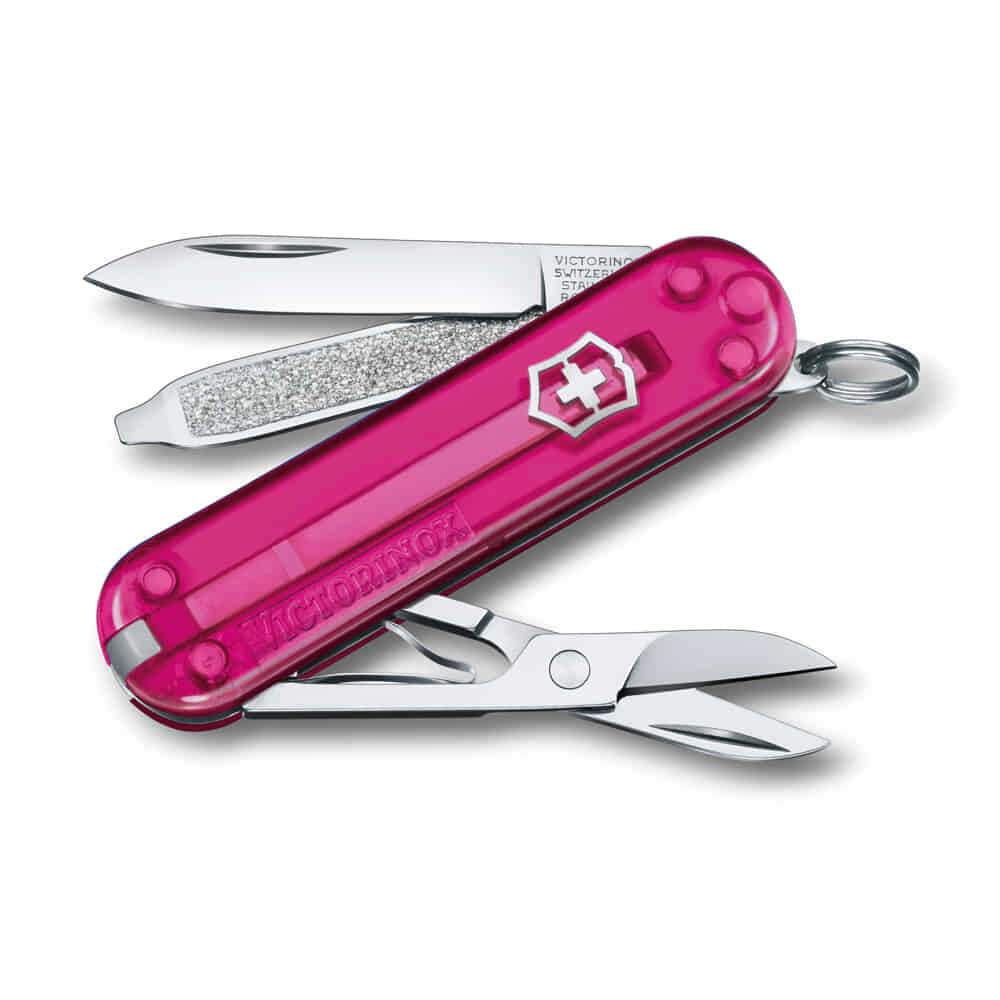 Açık bıçaklı, cımbızlı ve makaslı pembe Victorinox İsviçre çakısı.