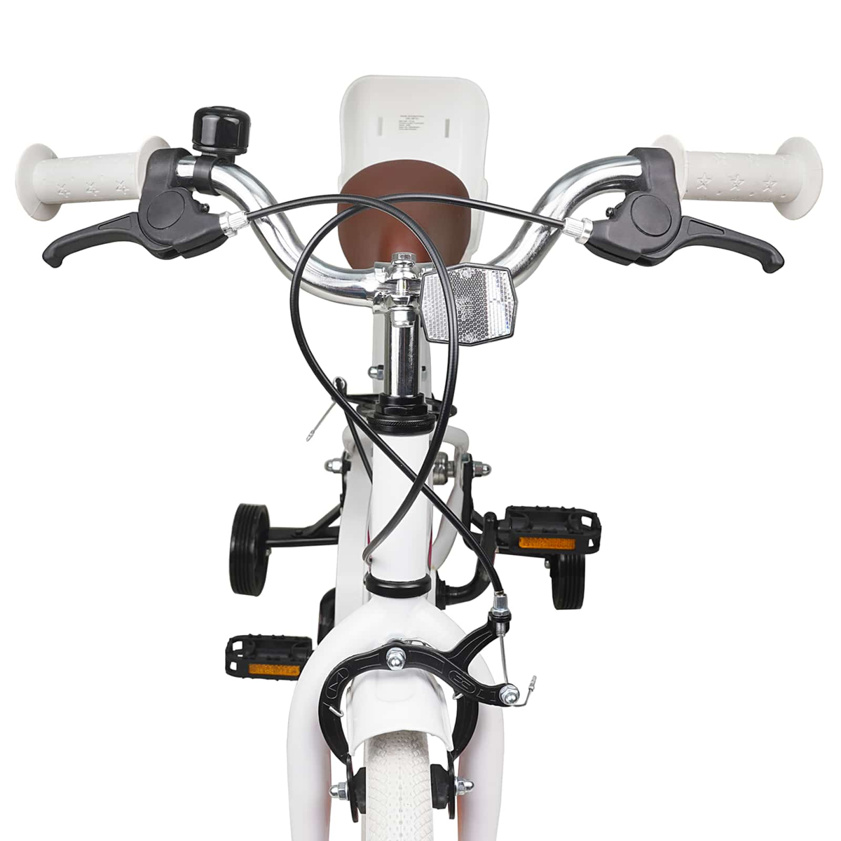Vorderansicht eines weißen Kinderfahrrads mit Lenker, Bremsen, Klingel und Stützrädern.
