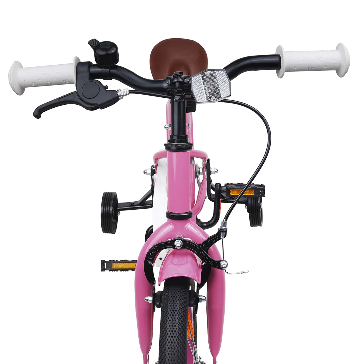 Ein pinkes Kinderfahrrad mit Stützrädern, braunem Sattel und weißem Lenker.
