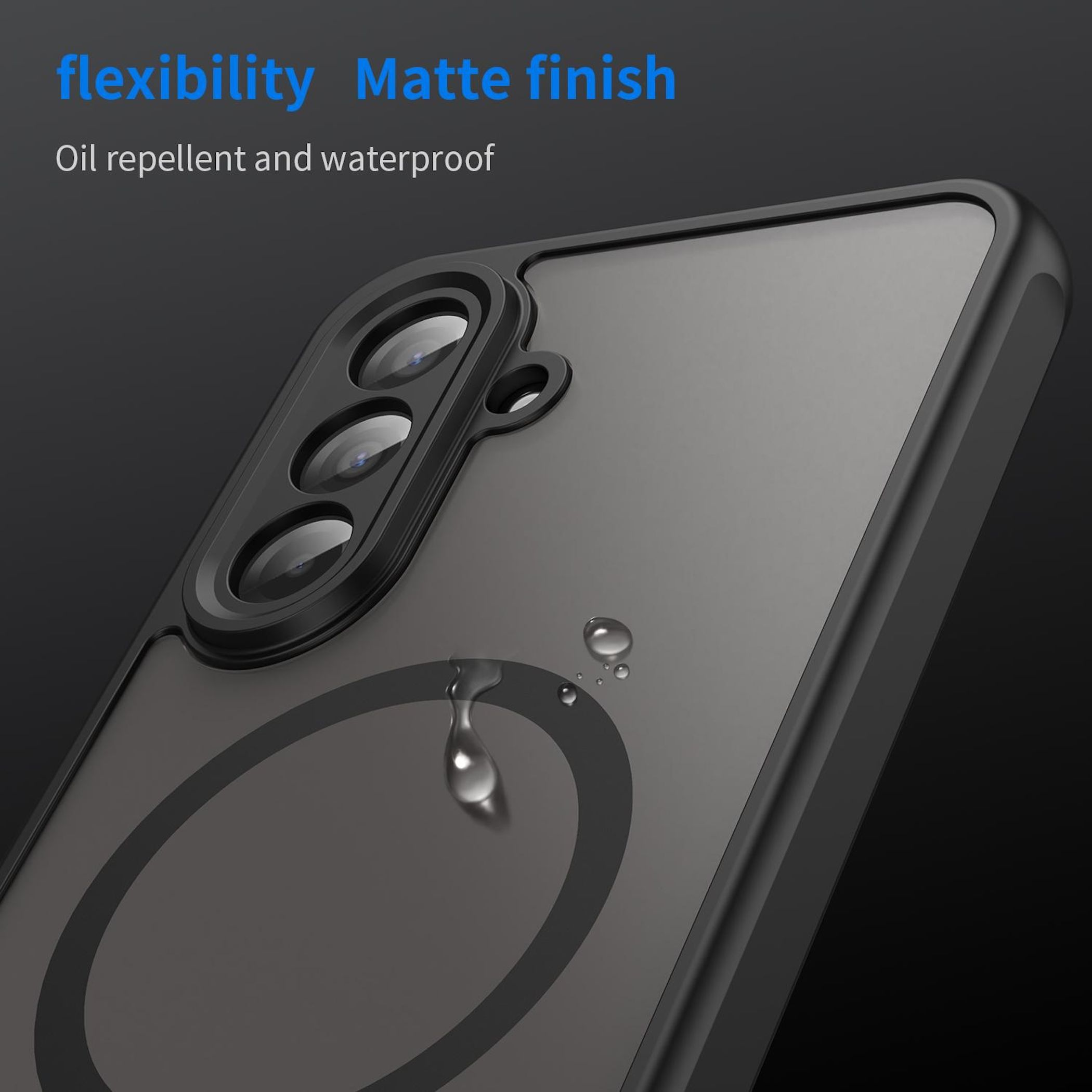 Ein schwarzes Handy-Case mit drei Kameralinsen und Wassertropfen.