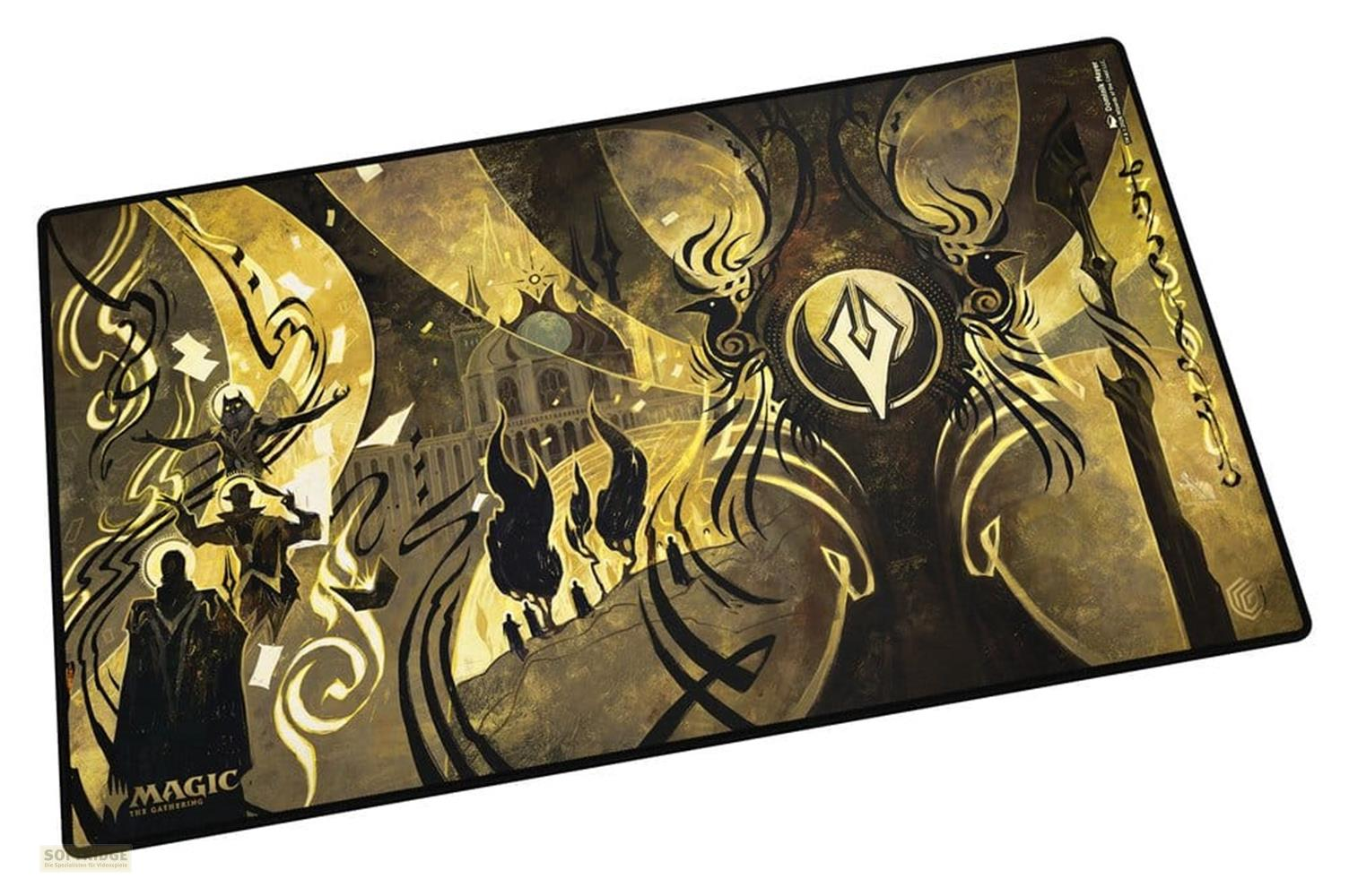 Eine goldene und schwarze Matte mit dem Magic The Gathering Logo und mystischen Figuren.