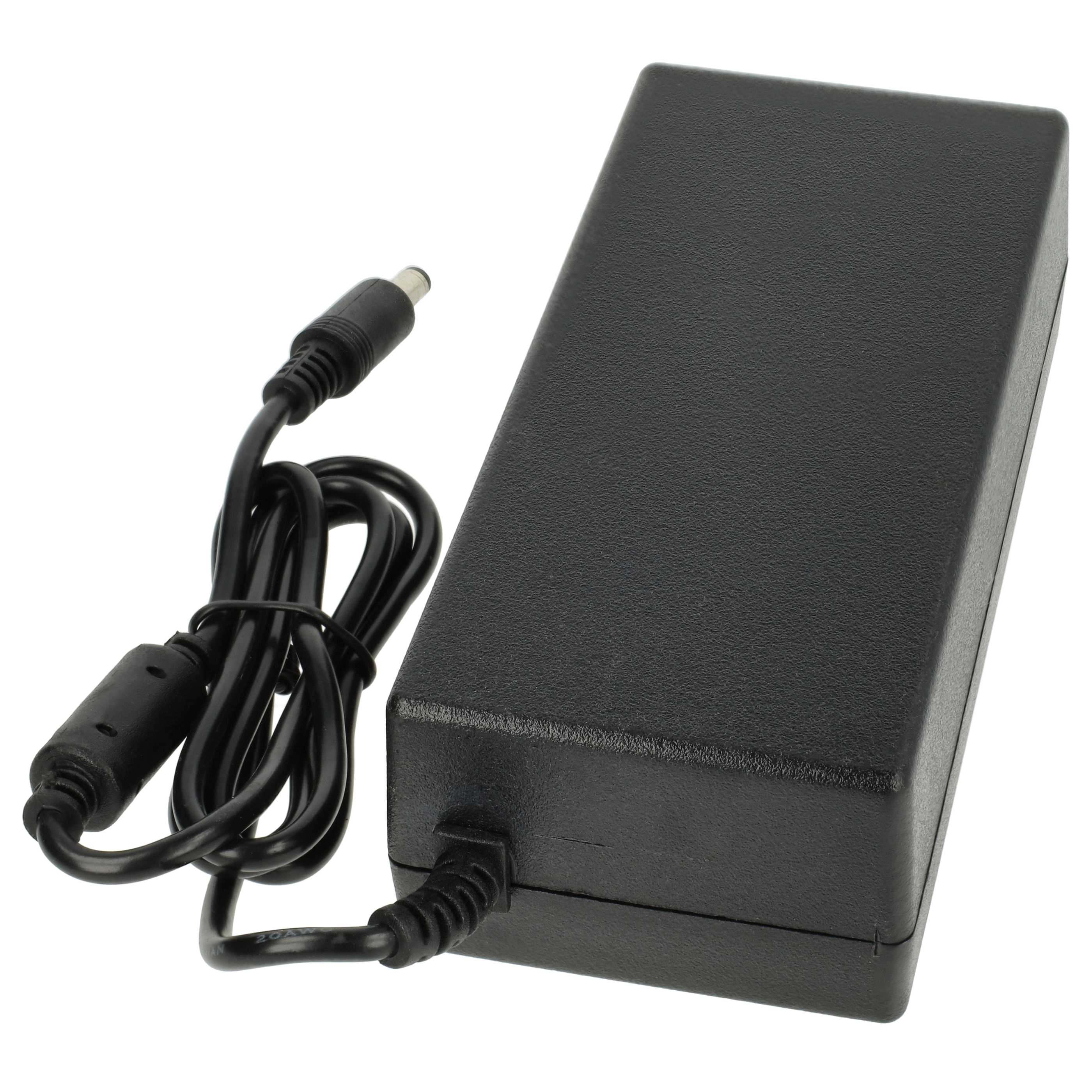 Schwarzes Netzteil mit schwarzem Kabel und rundem Stecker auf weißem Hintergrund.