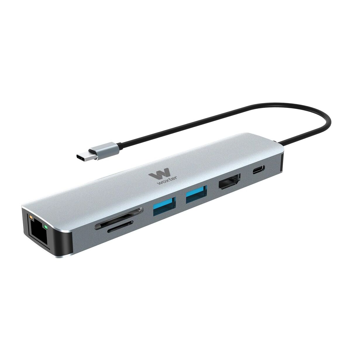 Ein silberner USB-C-Hub mit SD-Kartenleser, zwei USB-Anschlüssen, HDMI und Netzanschluss.