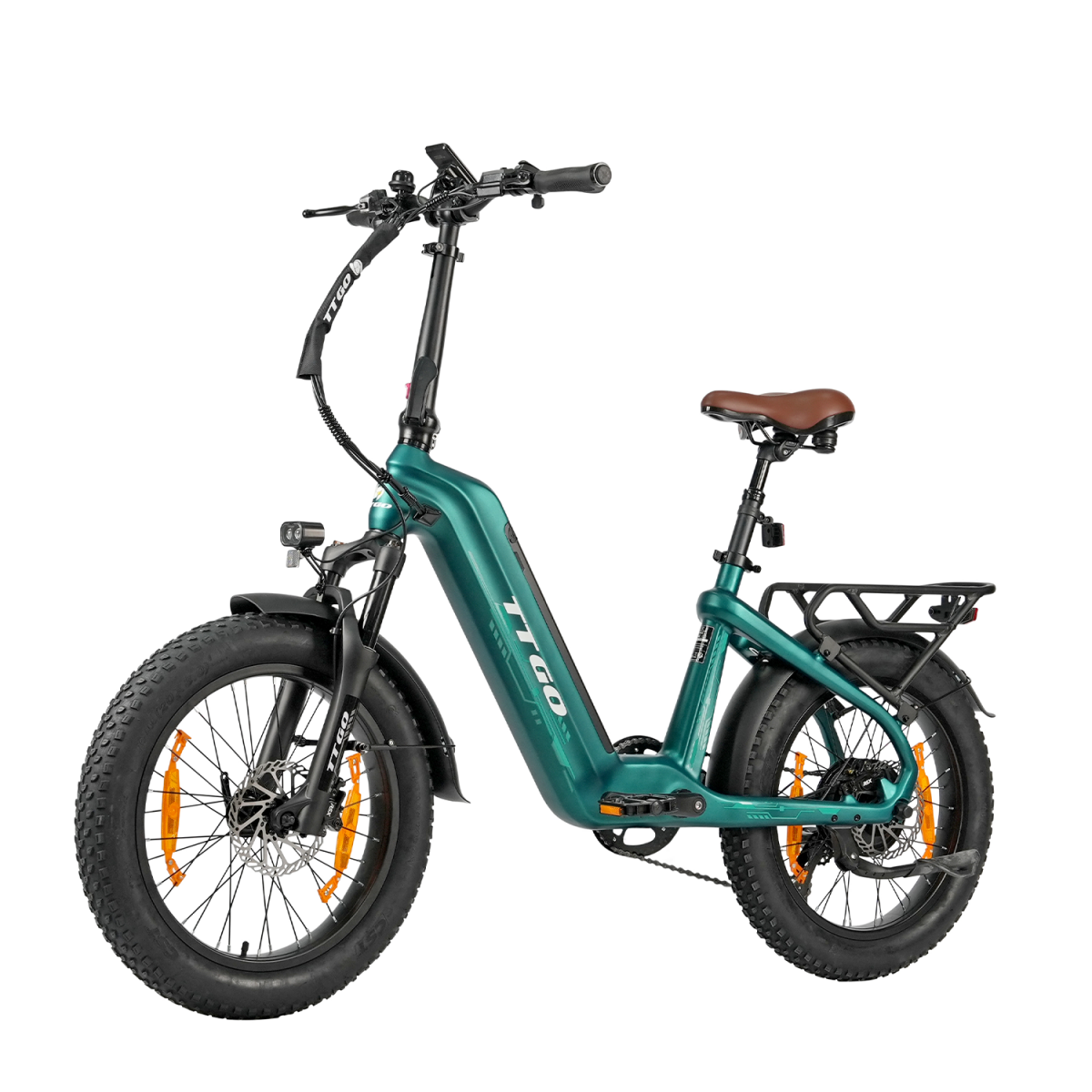 Zielony e-fatbike z brązowym siodełkiem, bagażnikiem i grubymi oponami.