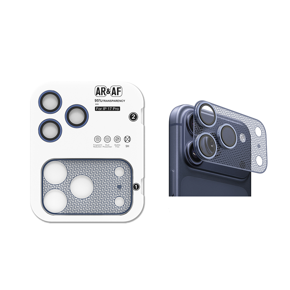 Mavi halkalı iPhone 17 Pro kamera lens koruyucu beyaz ambalajı.
