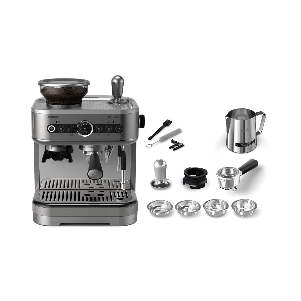Espressomaschine mit Kaffeebohnenbehälter, Tamper und Milchkännchen.
