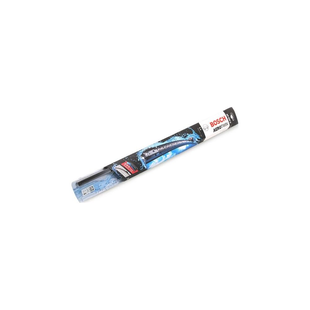 Essuie-glace Bosch Aerotwin dans emballage avec graphique de pulvérisation d'eau.