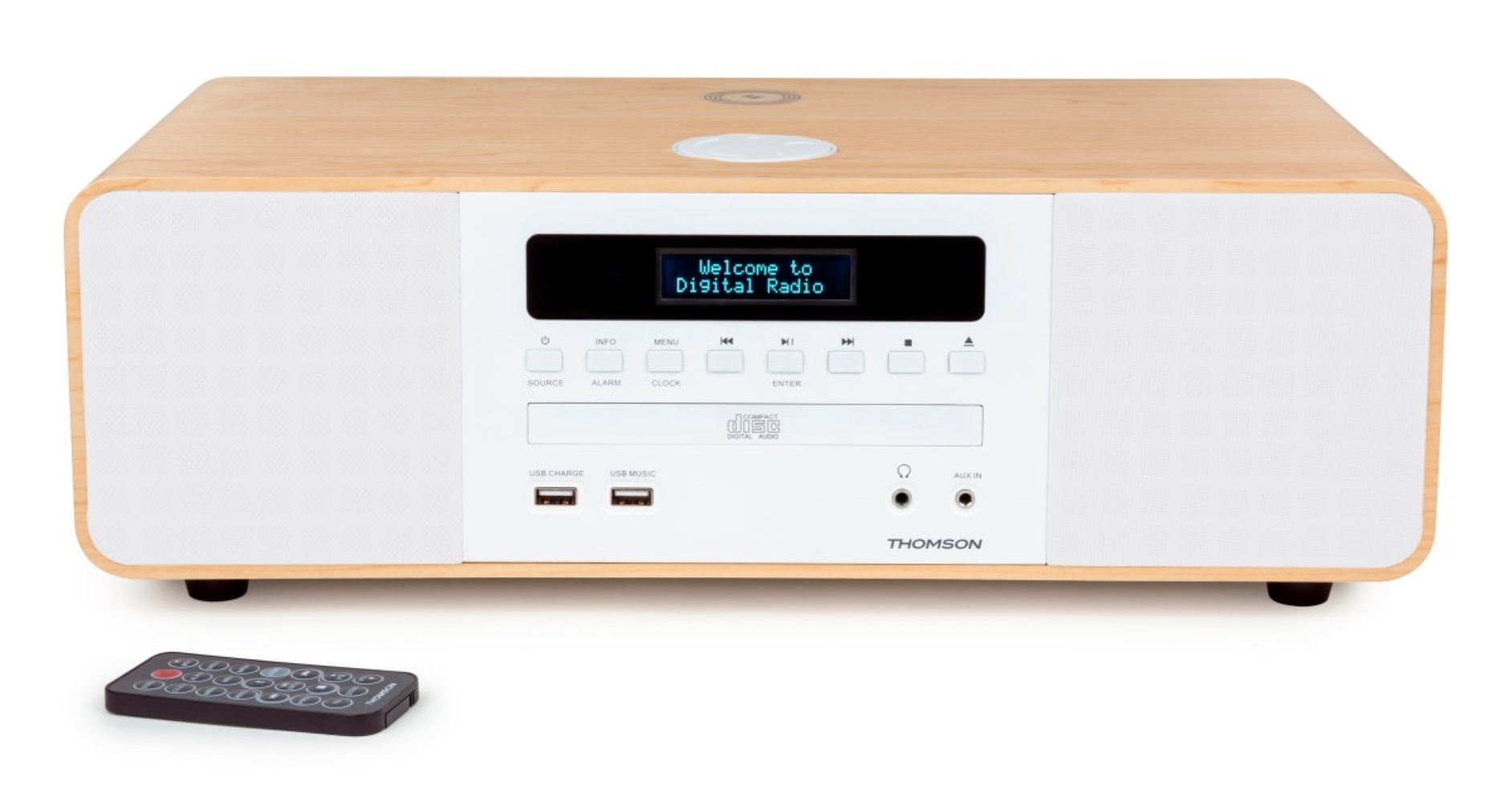 Drewniane radio z pilotem, gniazdem CD, portami USB i wyświetlaczem.