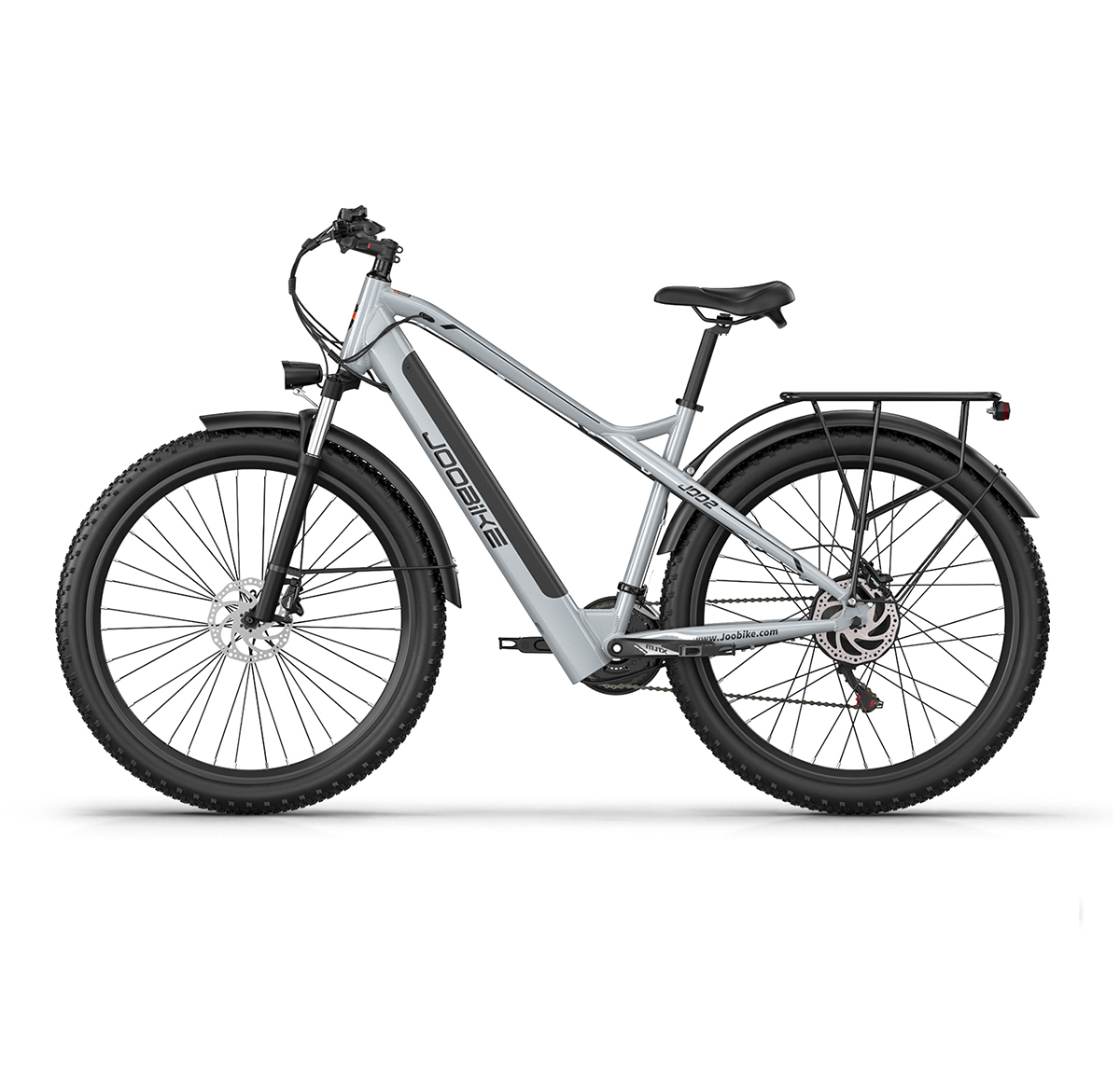 Ein hellgraues E-Bike mit schwarzen Reifen, Schutzblechen, Sitz und Lenker.