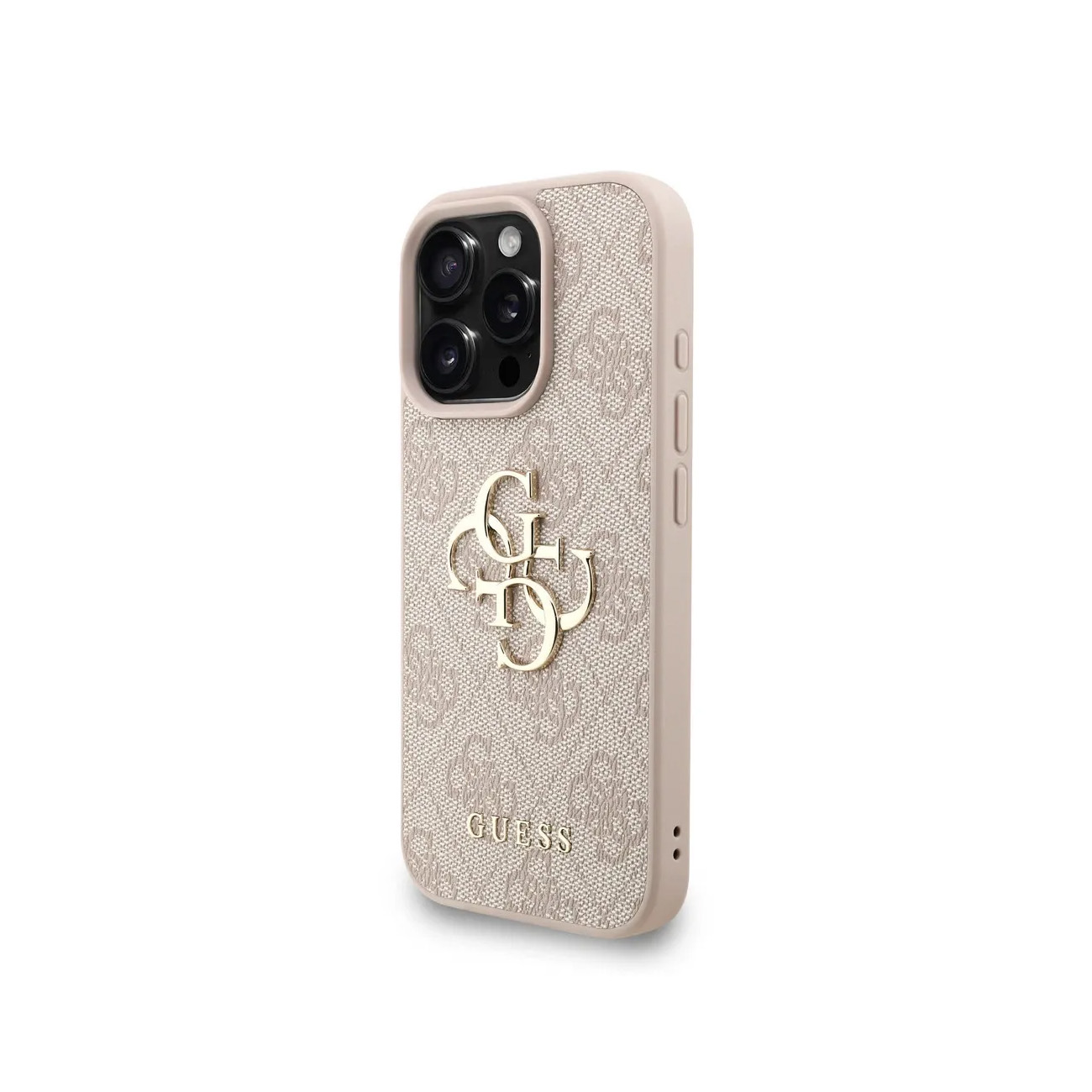 Una funda de teléfono beige con patrón repetitivo de logo Guess y logo dorado.