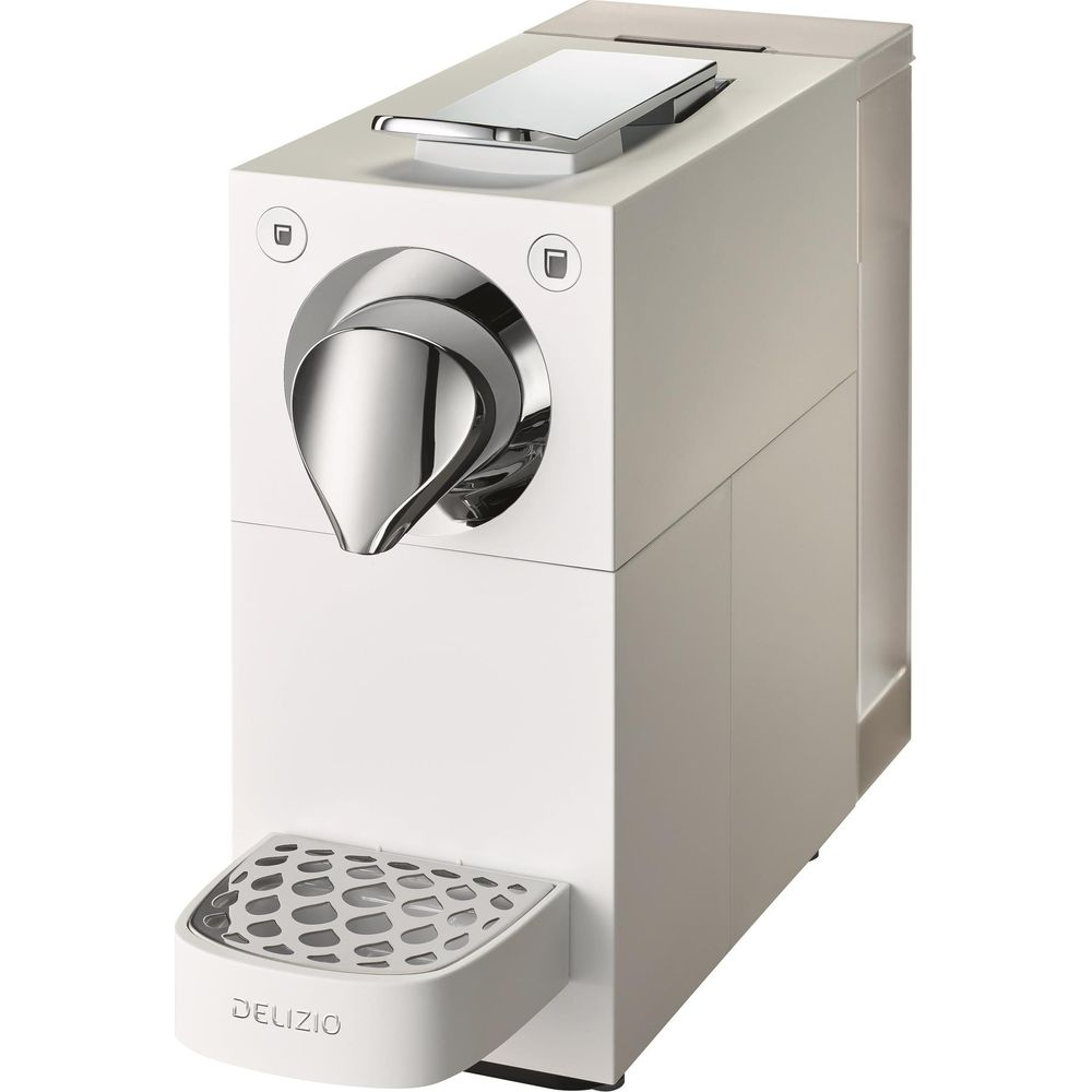 Weiße Kaffeemaschine mit silbernem Auslauf und silbernem Deckel.