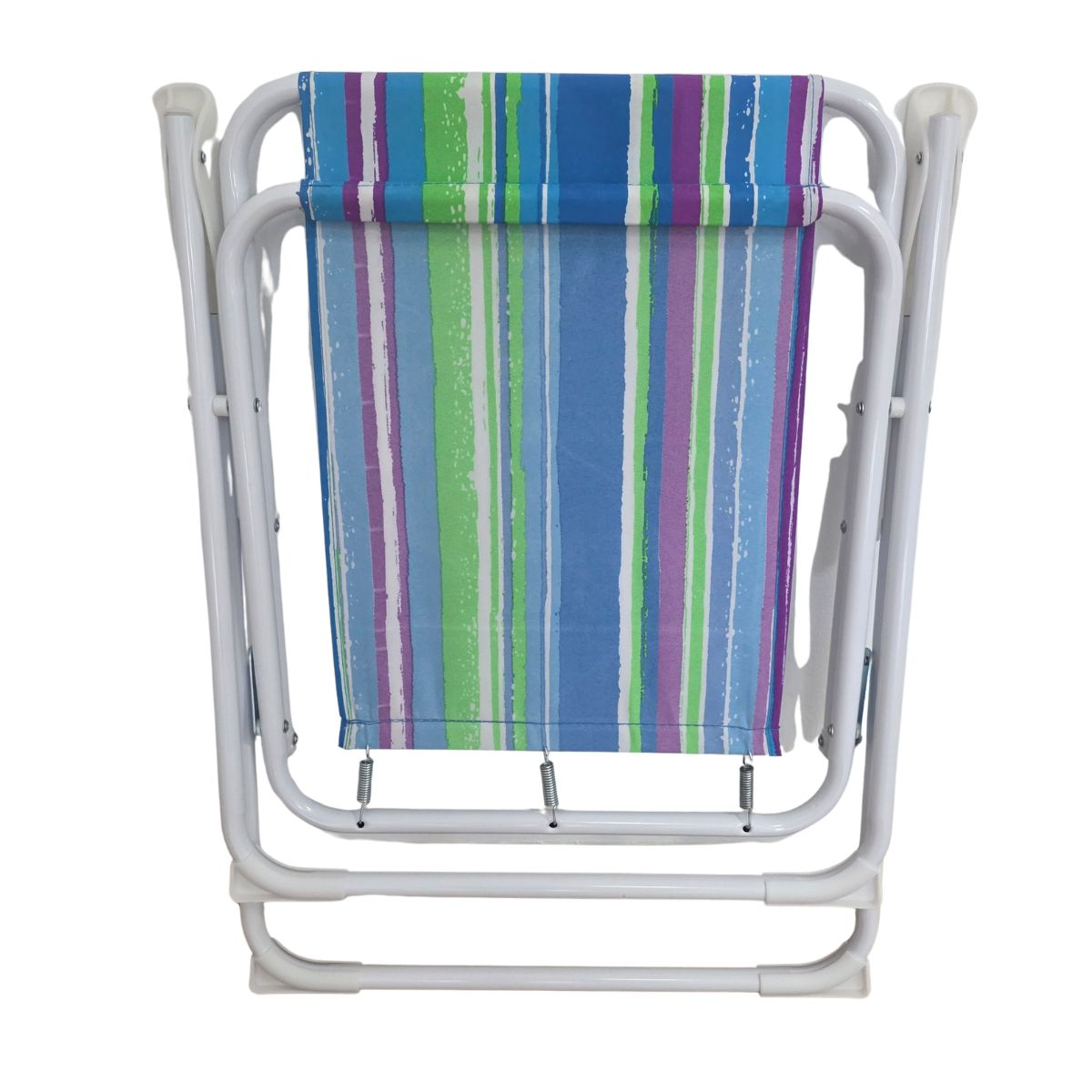 Una silla plegable blanca con tela a rayas en tonos azules, verdes y morados.