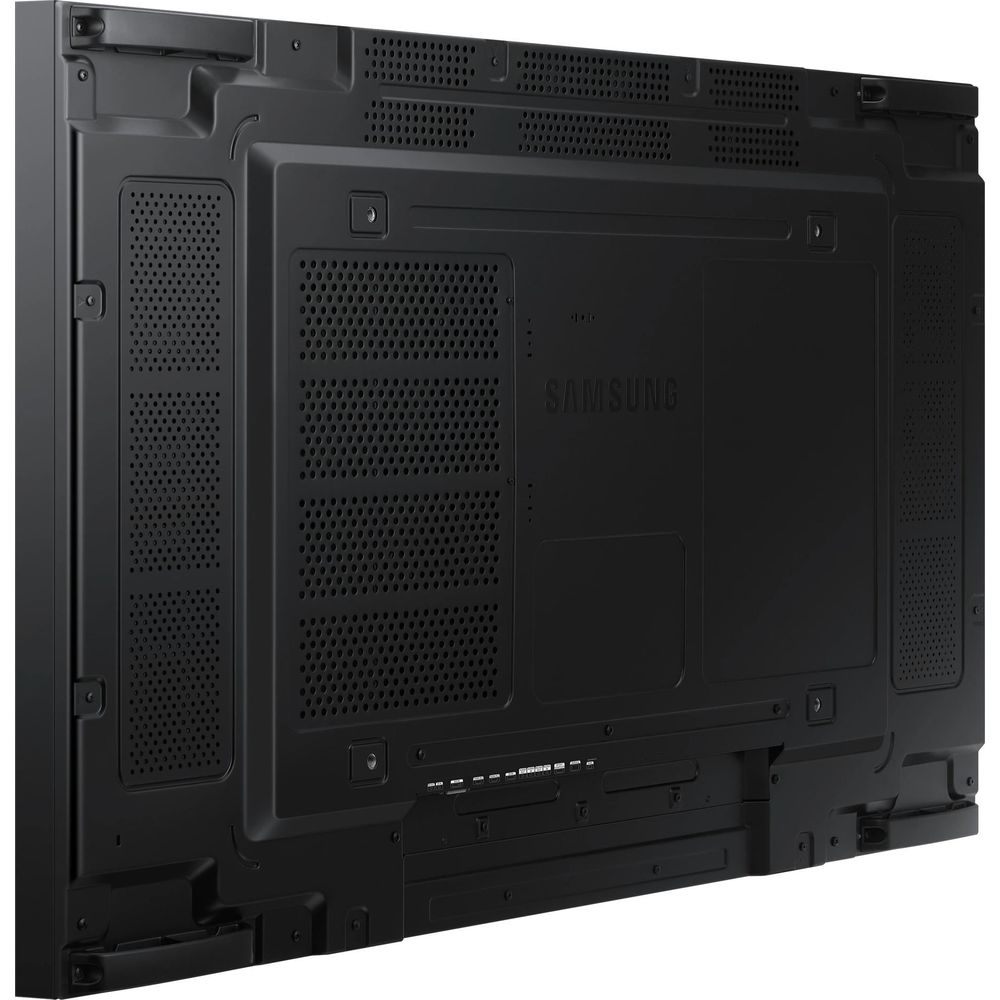 Vista posteriore di un TV Samsung nero con prese d'aria e porte.