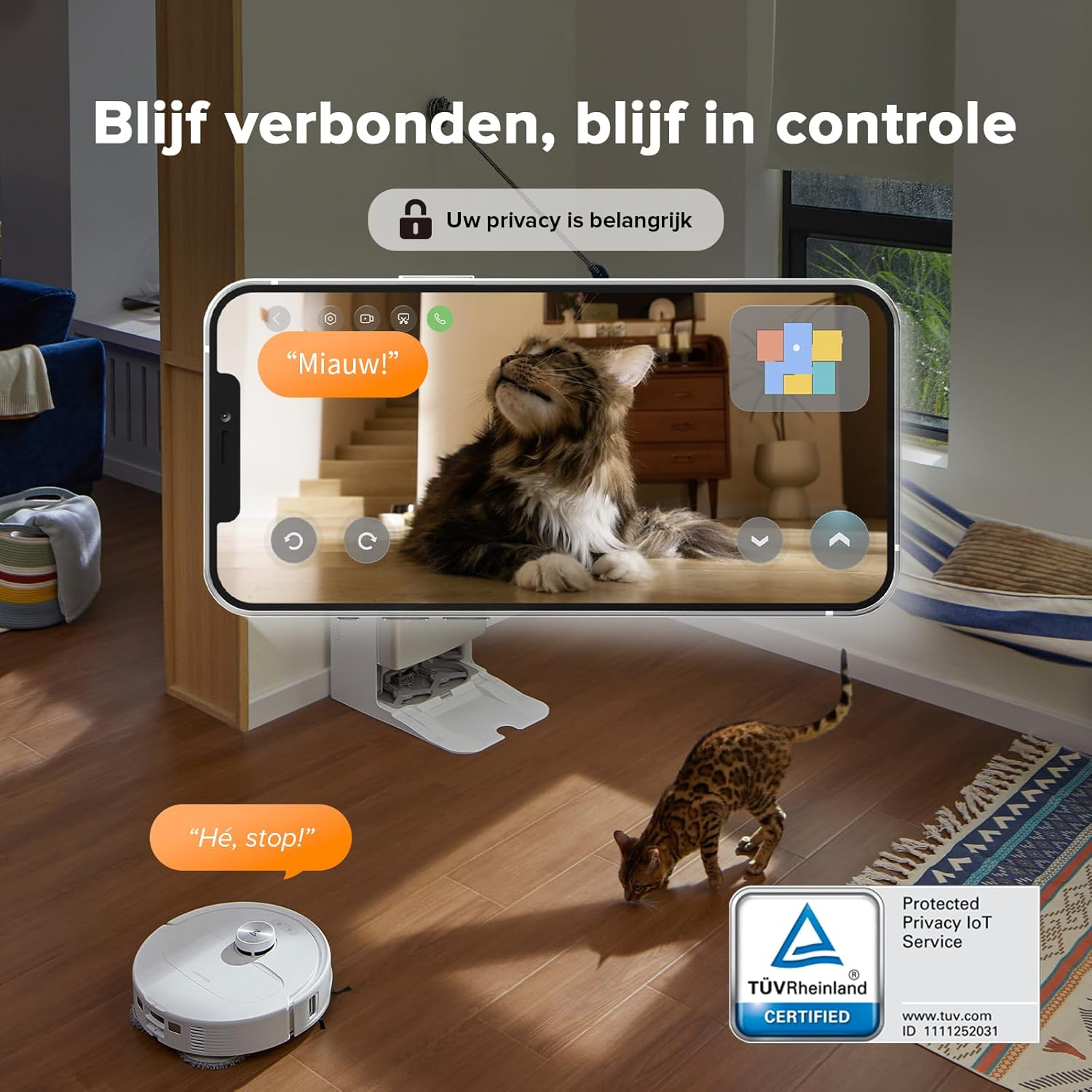 Een robotstofzuiger en een kat op een houten vloer voor een smartphone.