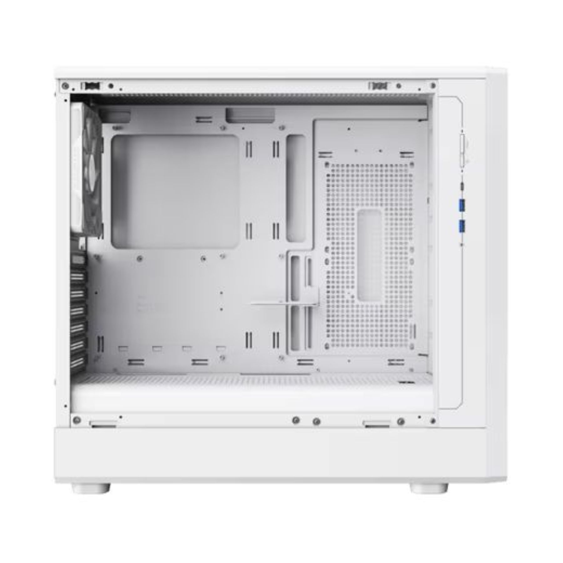 Offenes weißes Computergehäuse-Interieur mit Lüfter, Anschlüssen und Montagepunkten.